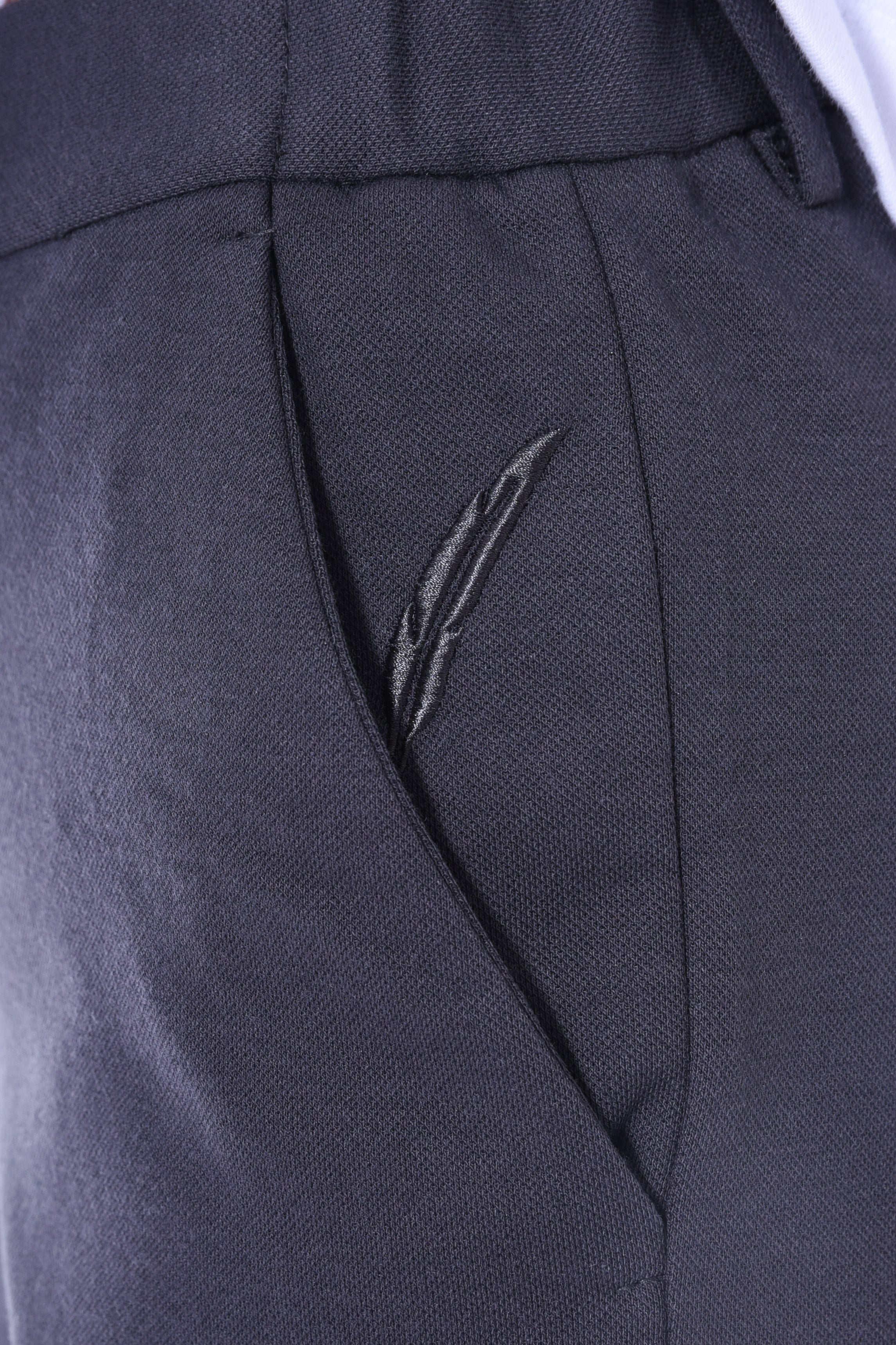 Color 517 - 0 - DJG_9224.JPG