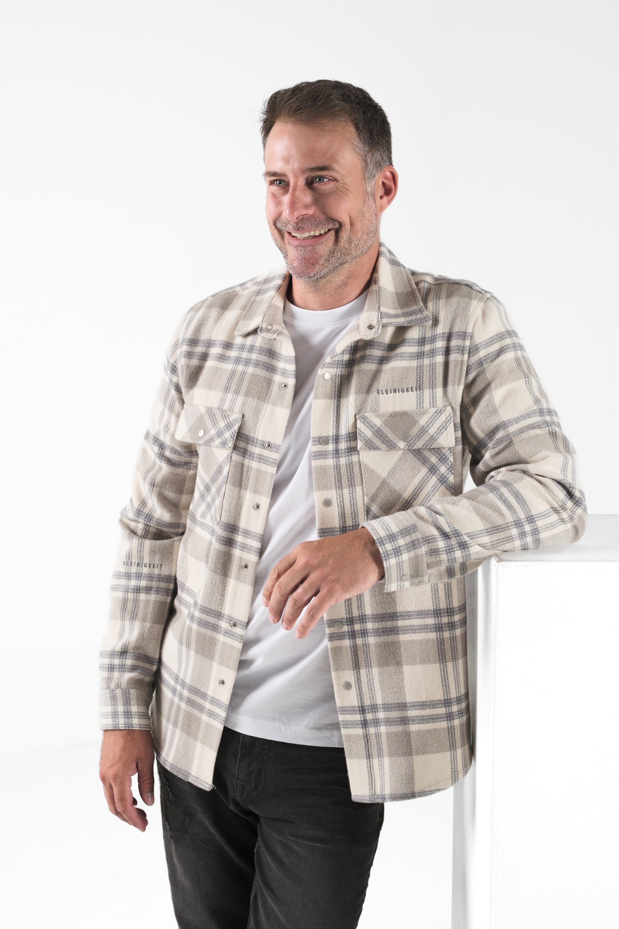 Color 983 - 0 - DSCF7232.jpg