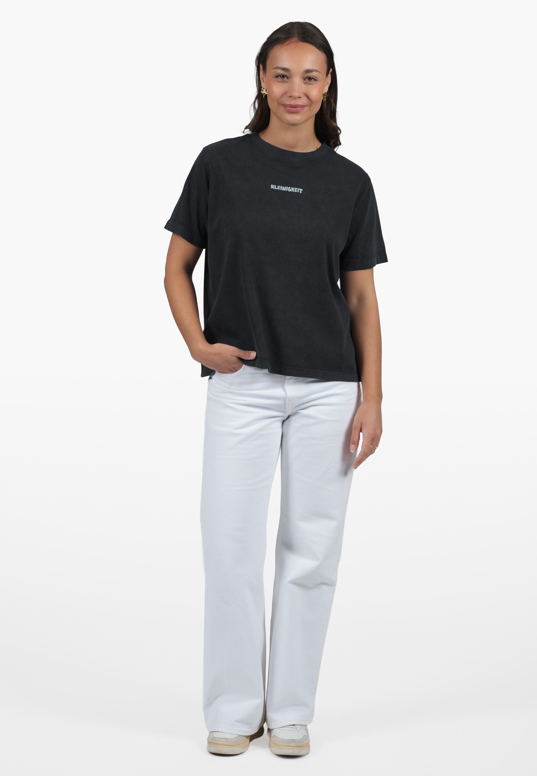 Color 382 - 0 - BIG-CHEERS-SHIRT-GIRLS-blackdyed-01.jpg
