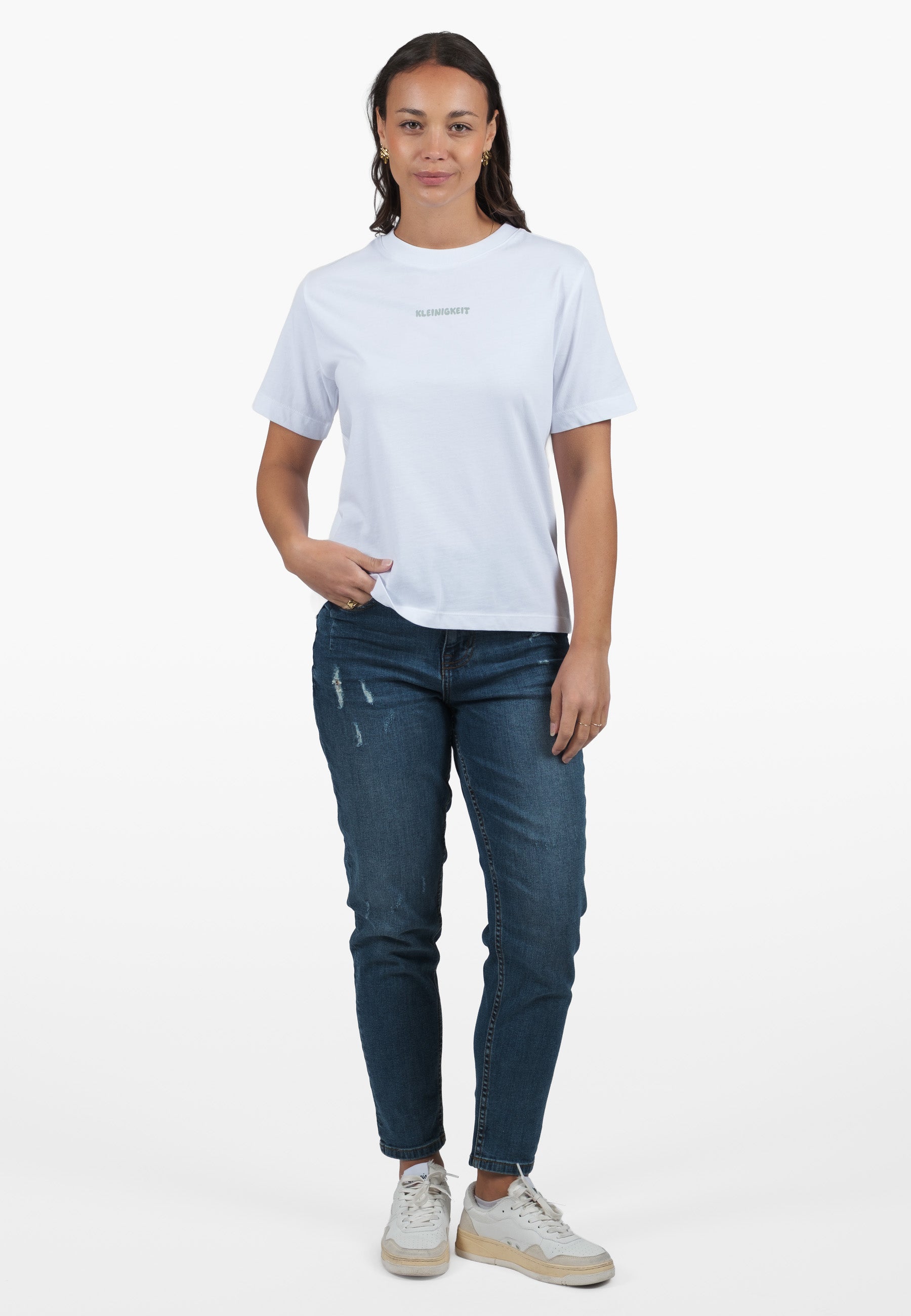 Color 010 - 0 - BIG-CHEERS-SHIRT-GIRLS-white-01.jpg
