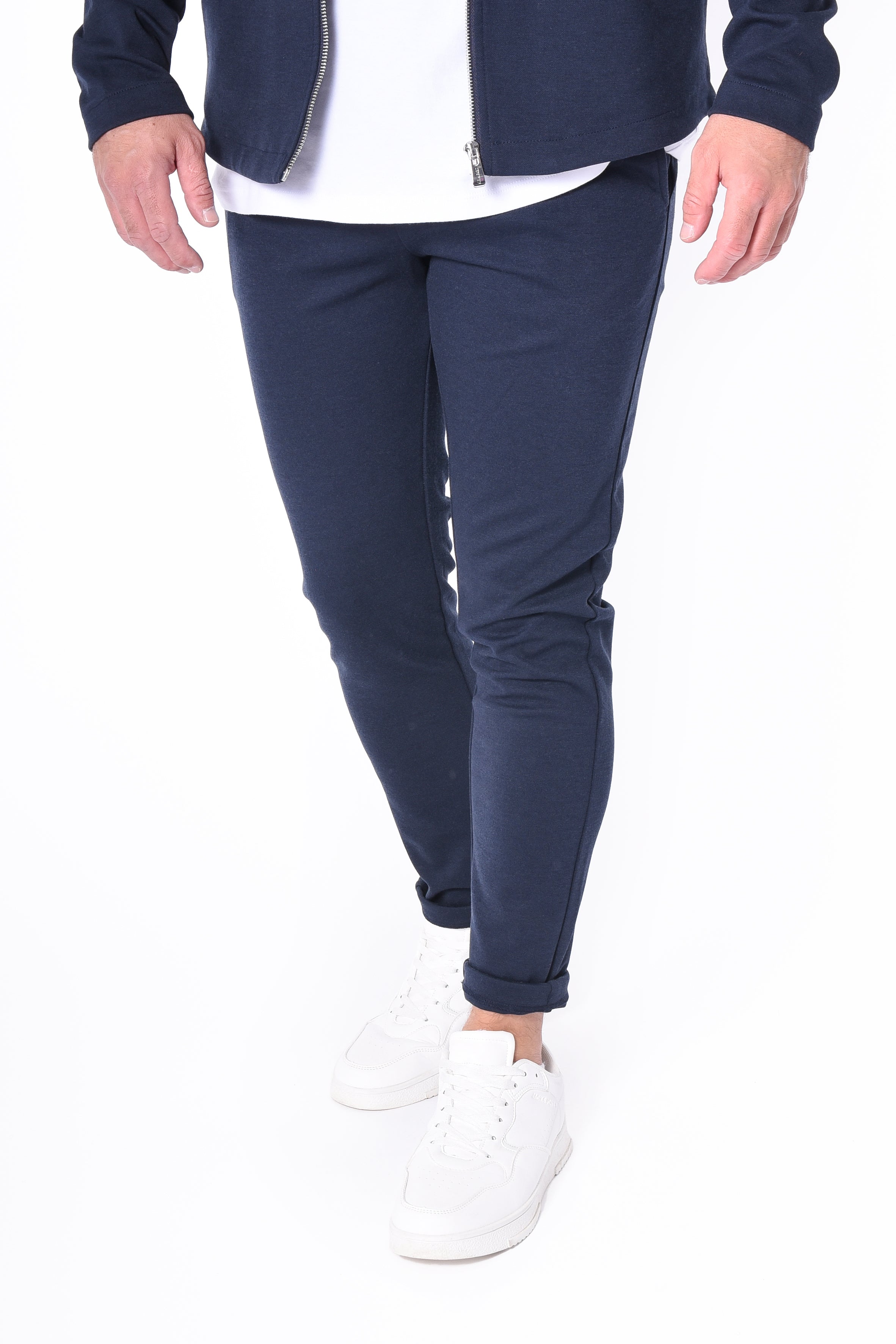 Color 070 - 0 - Feinstein-navy-4.jpg