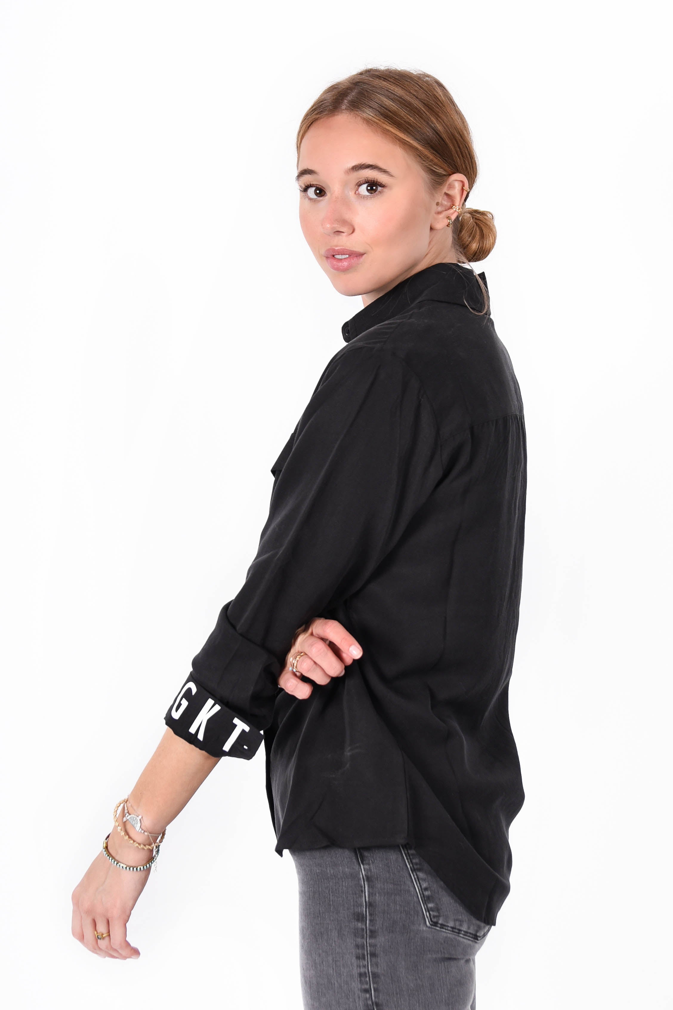 Color 020 - 0 - Beckhemd-black-4.jpg