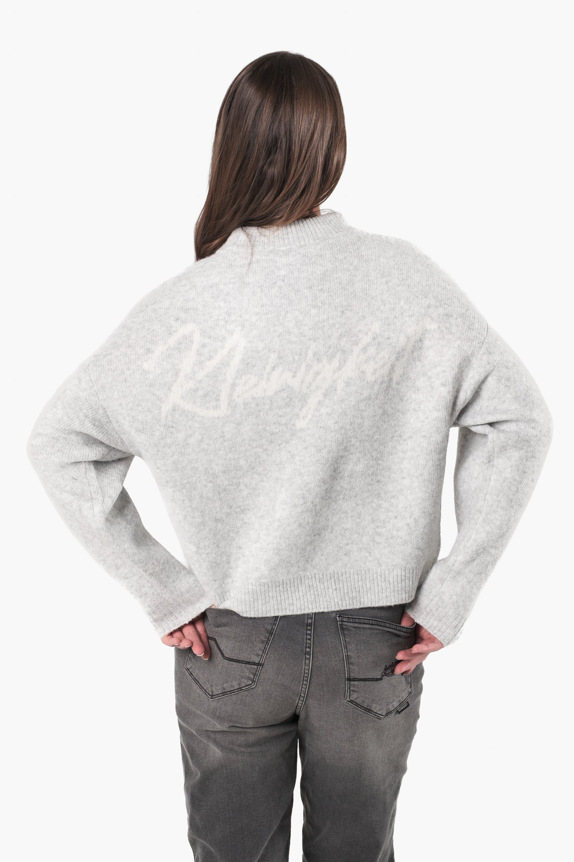 Color 050 - 0 - Wollma-lightgrey-4.jpg