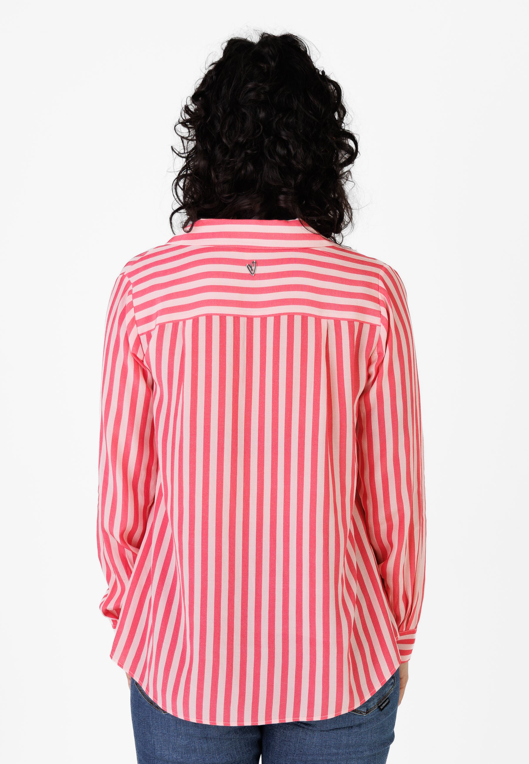 Color 185 - 0 - CU5A1364.jpg