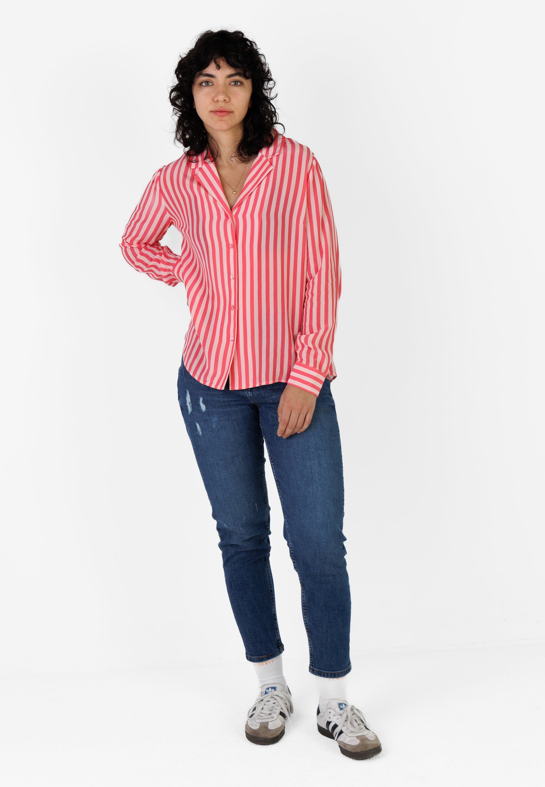 Color 185 - 0 - CU5A1376.jpg