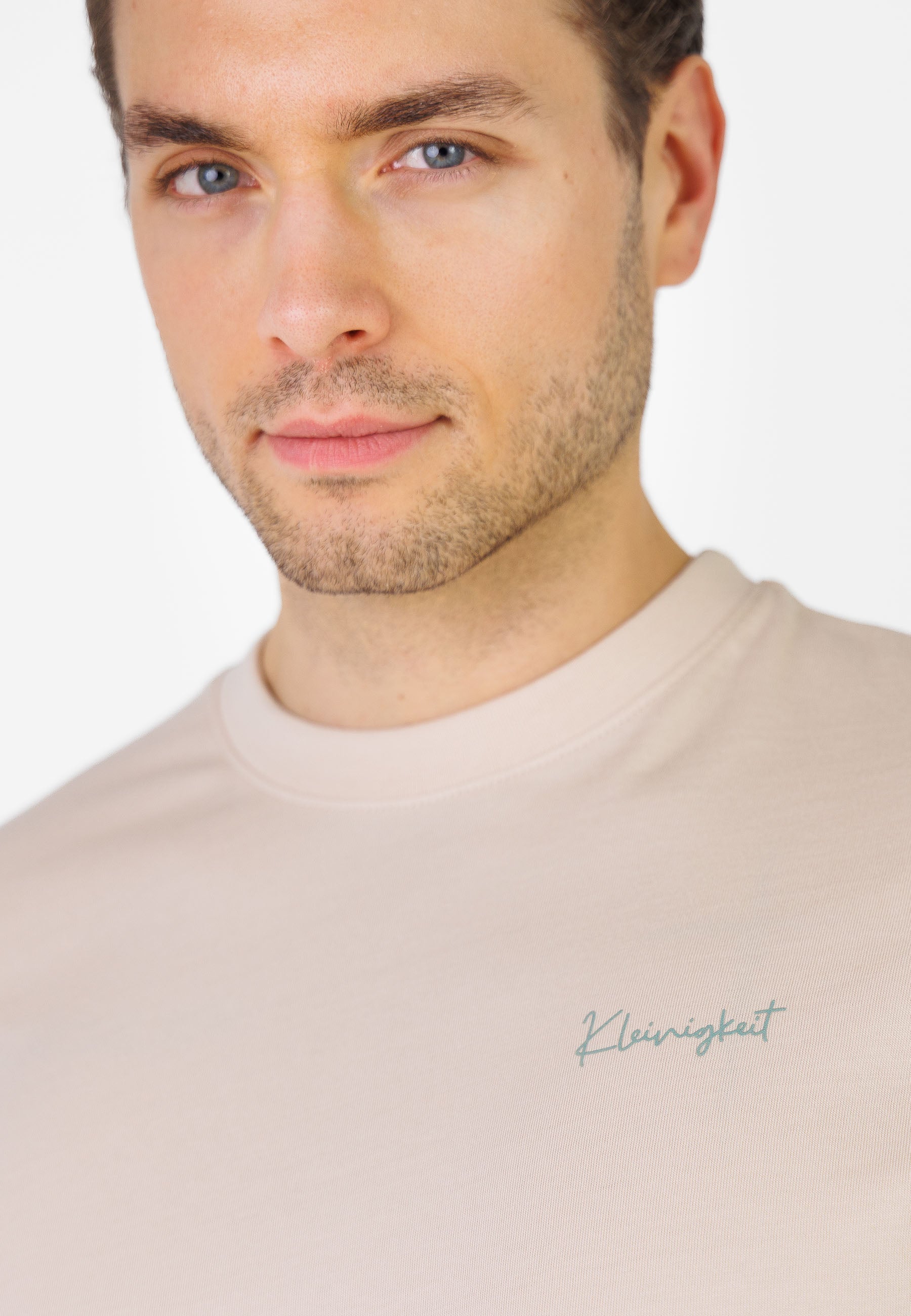 Color 302 - 0 - CU5A1541.jpg