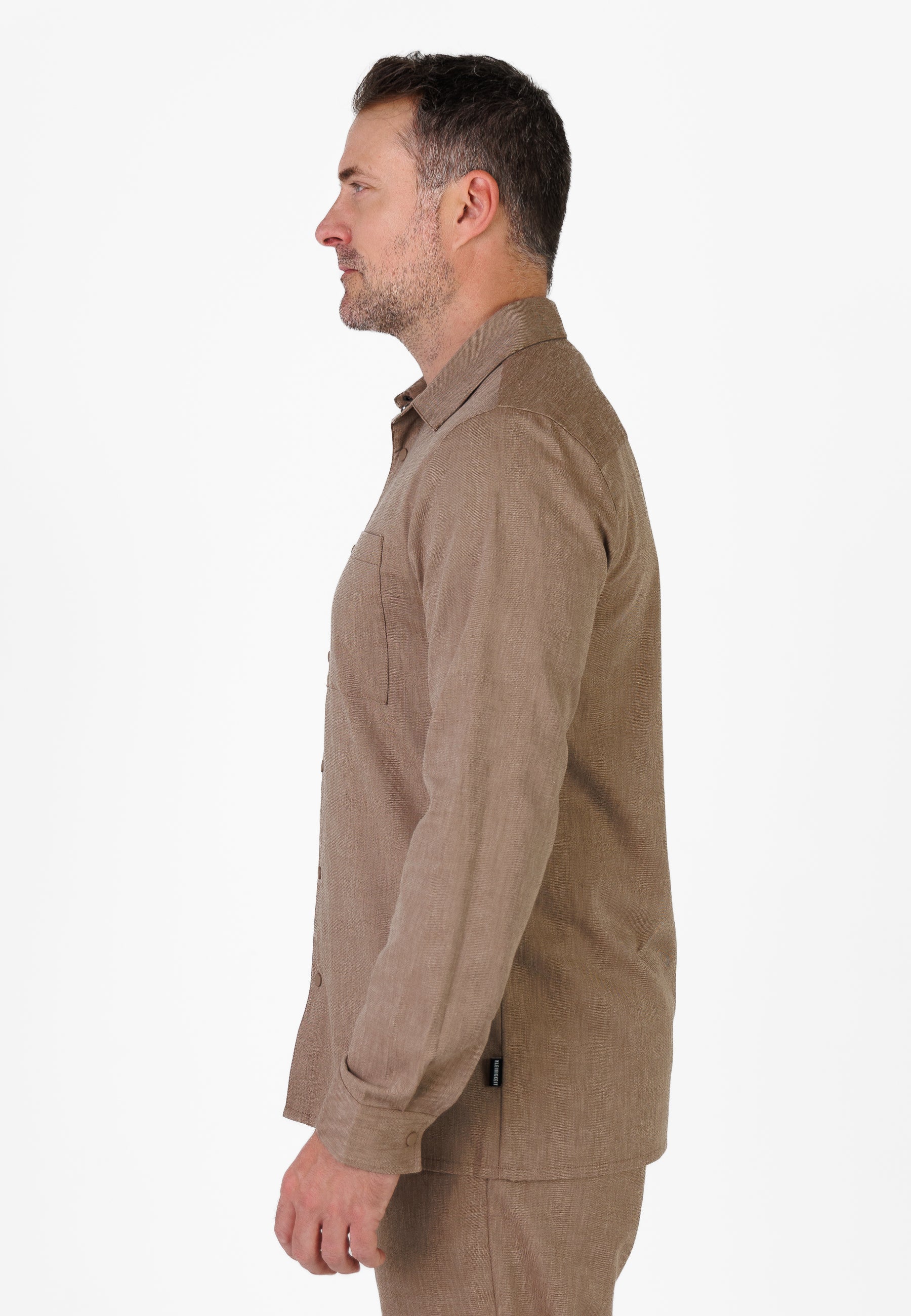 Color 303 - 0 - CU5A1745.jpg