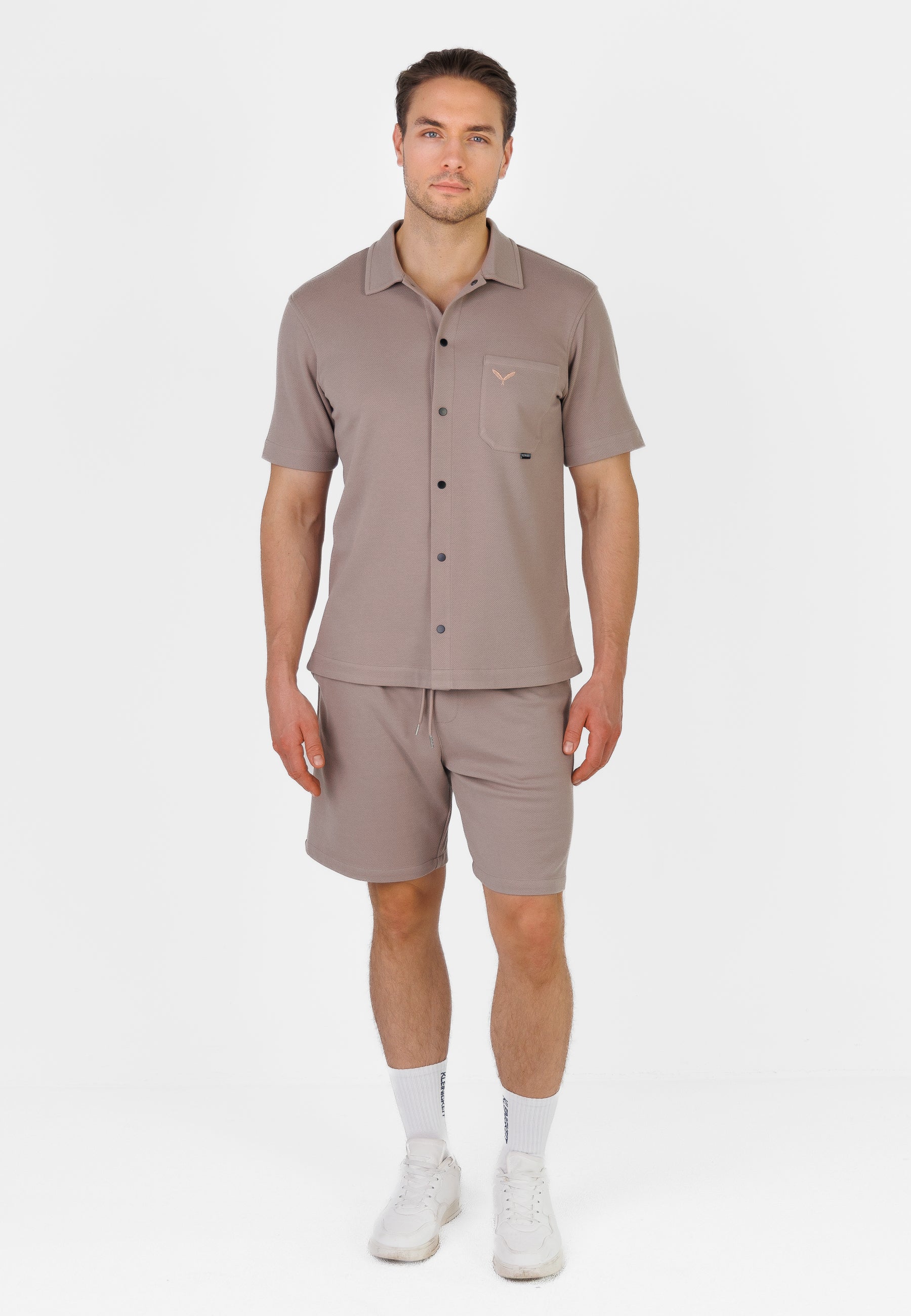 Color 303 - 0 - CU5A1795.jpg