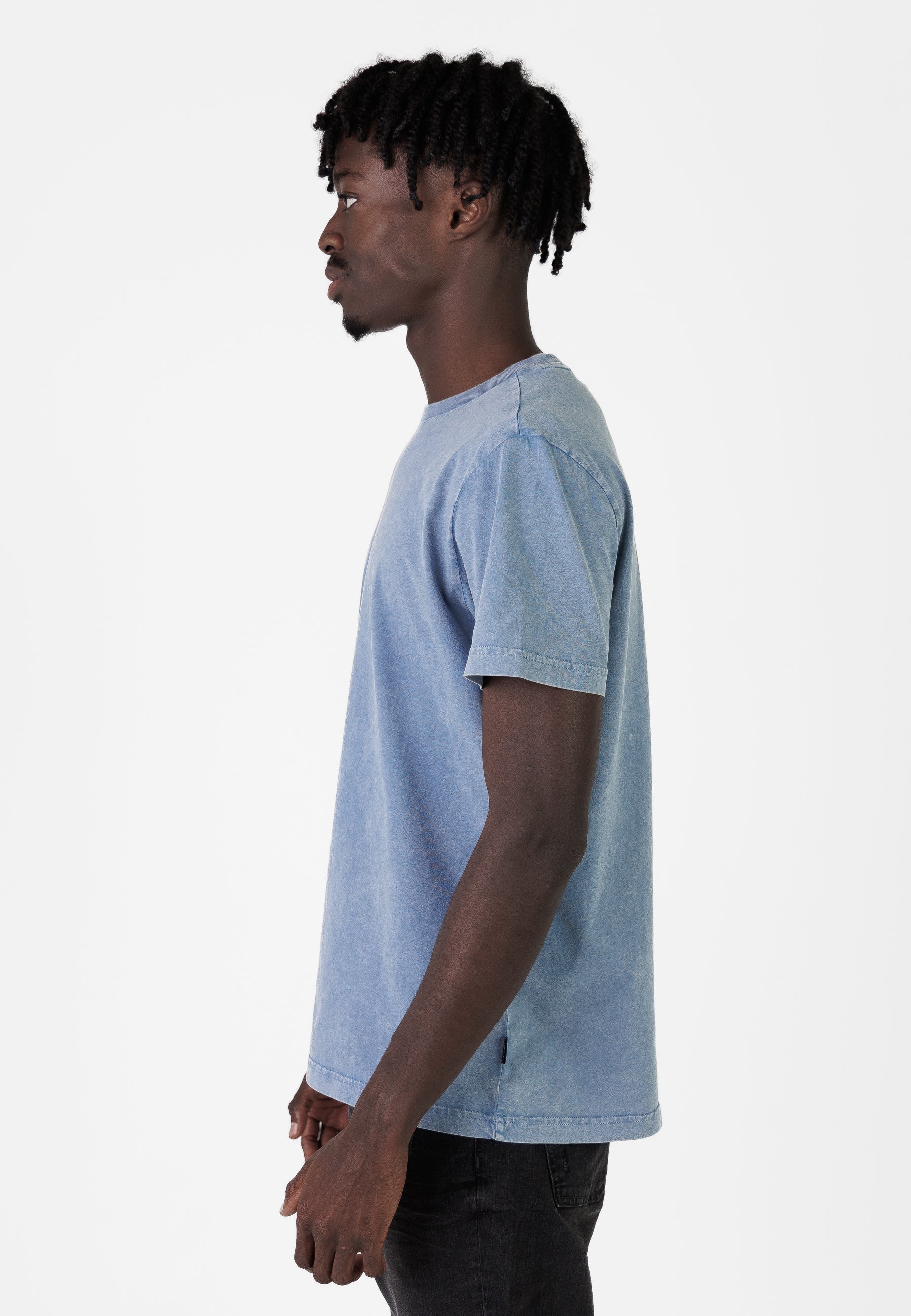 Color 325 - 0 - CU5A1952.jpg