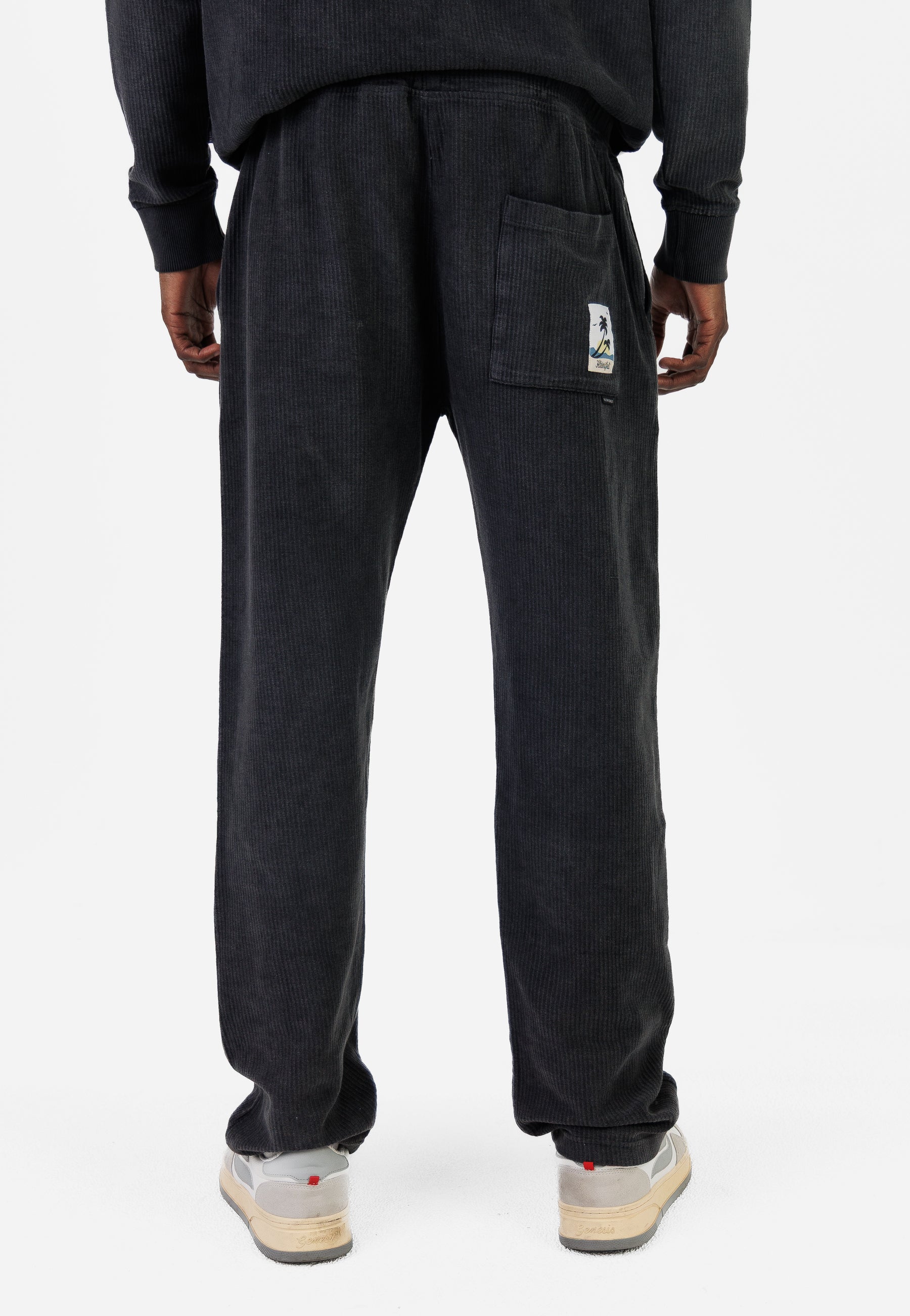 Color 382 - 0 - CU5A2080.jpg