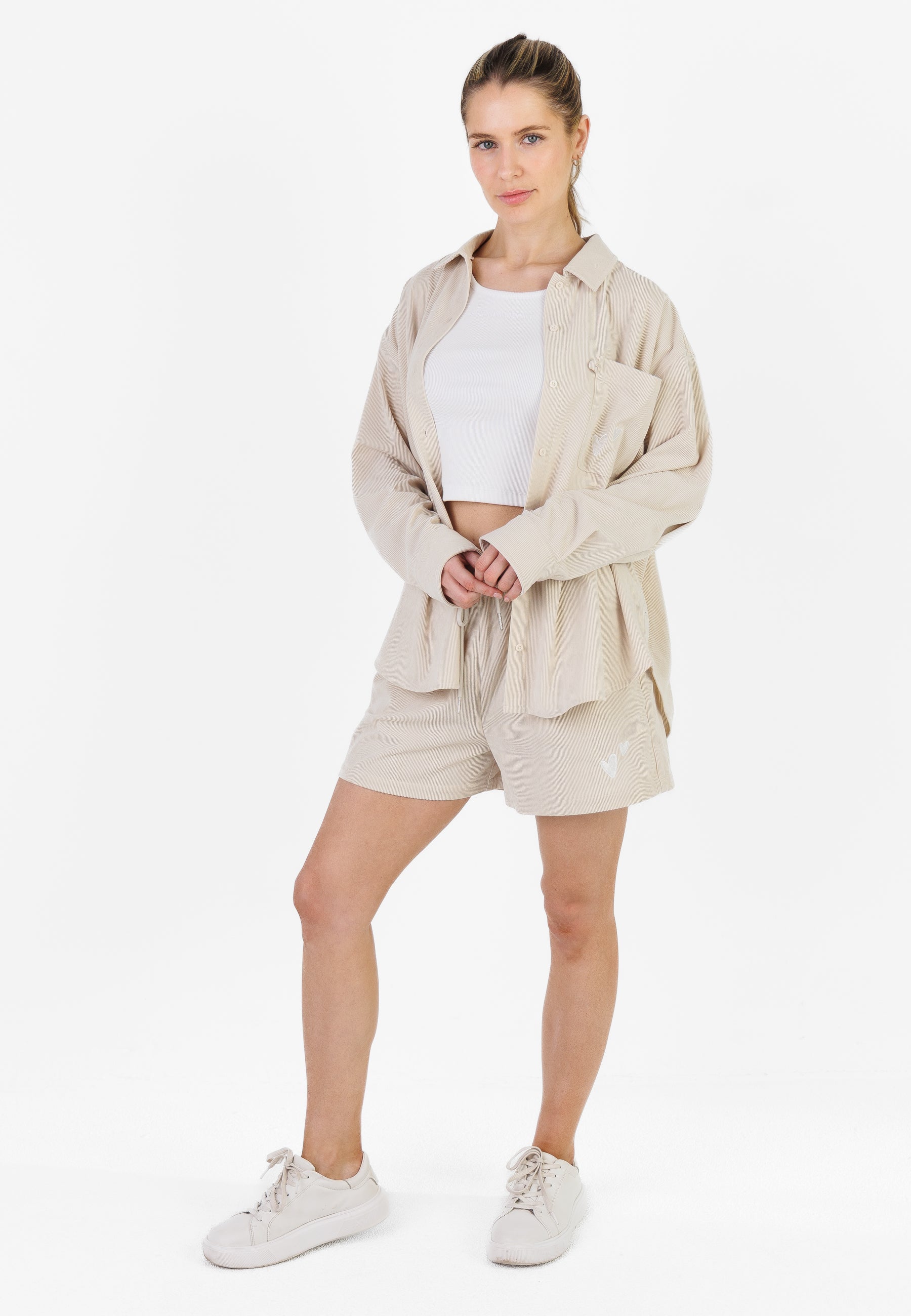 Color 302 - 0 - CU5A2188.jpg