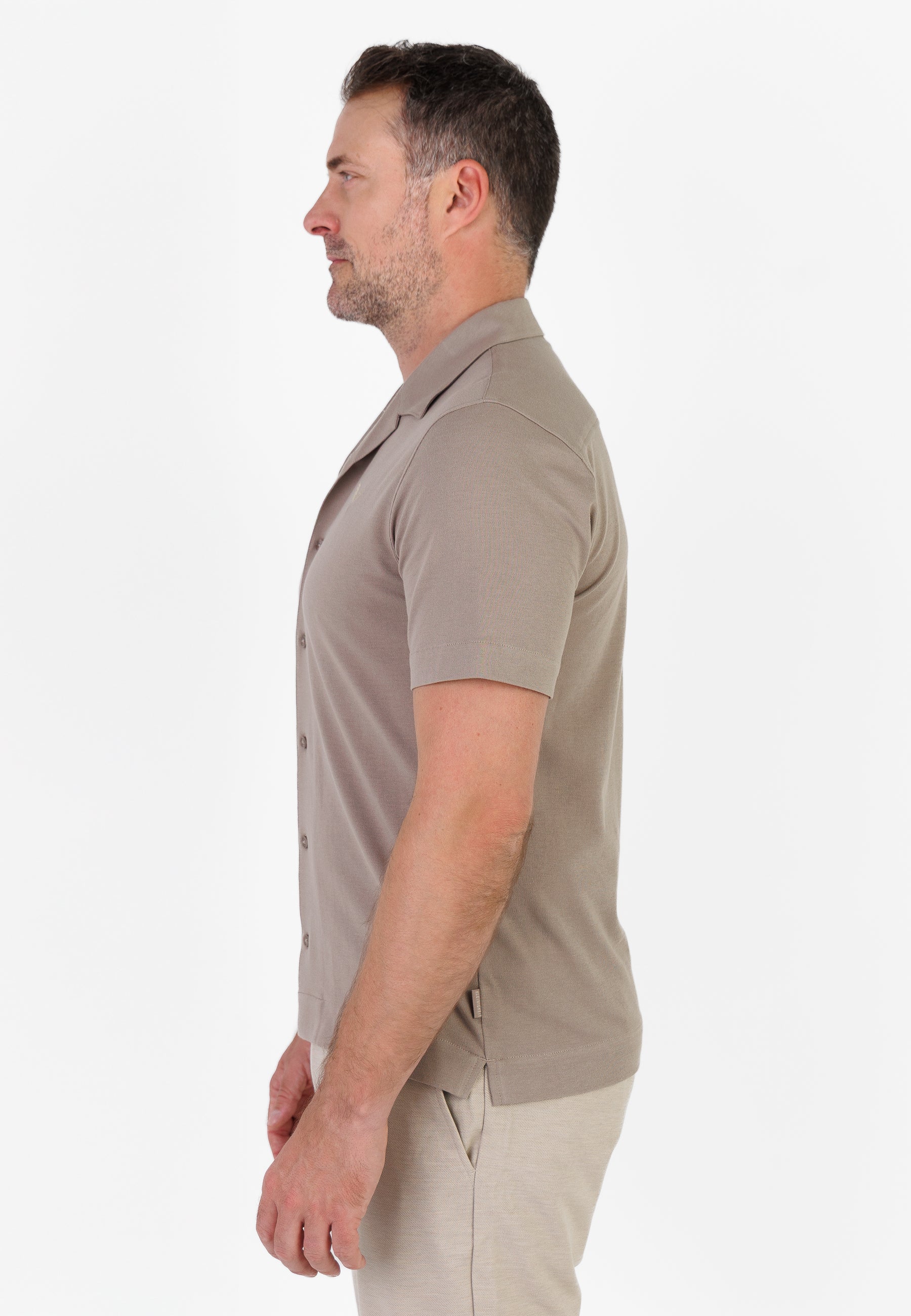 Color 303 - 0 - CU5A1792.jpg