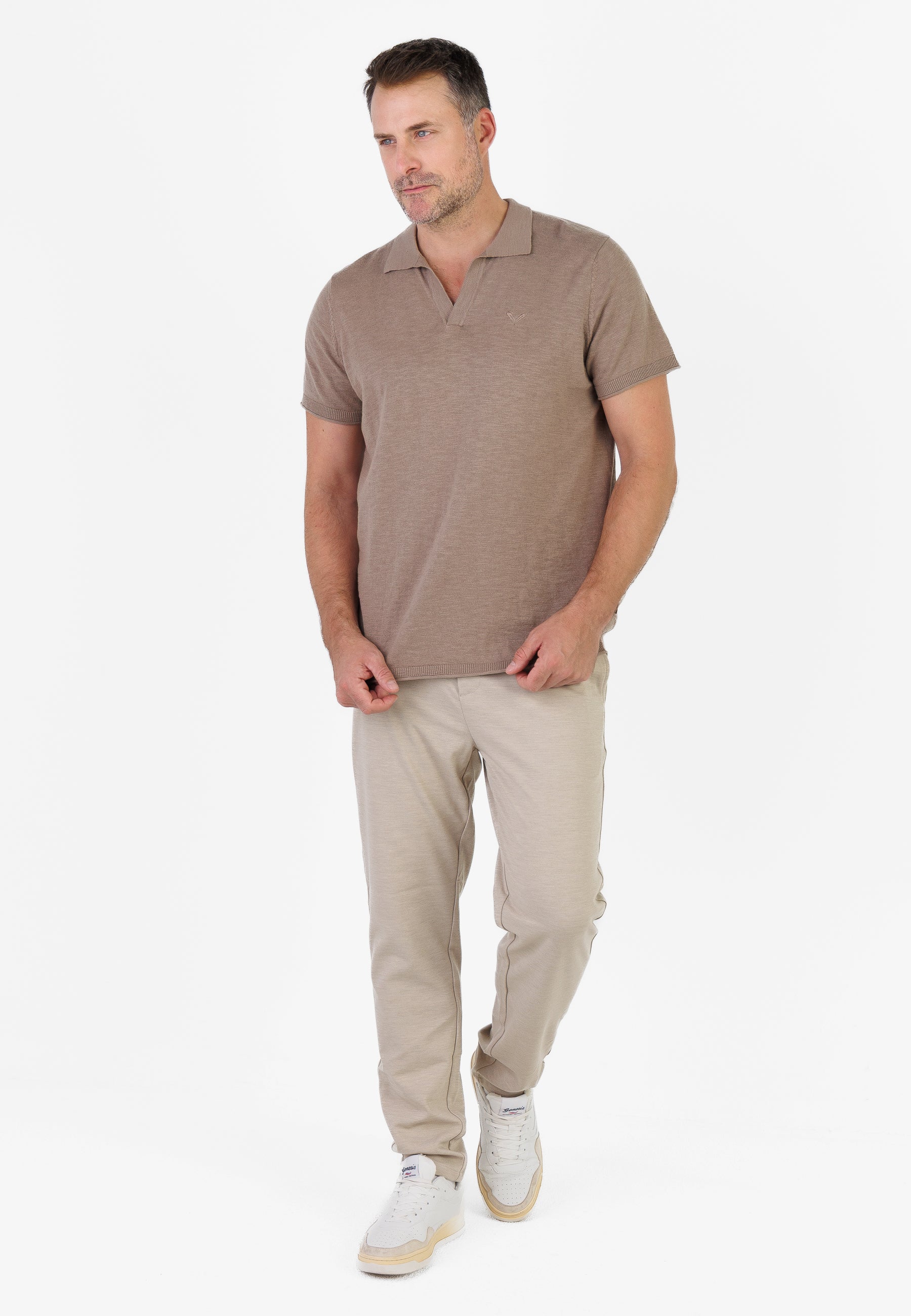 Color 303 - 0 - CU5A2364.jpg