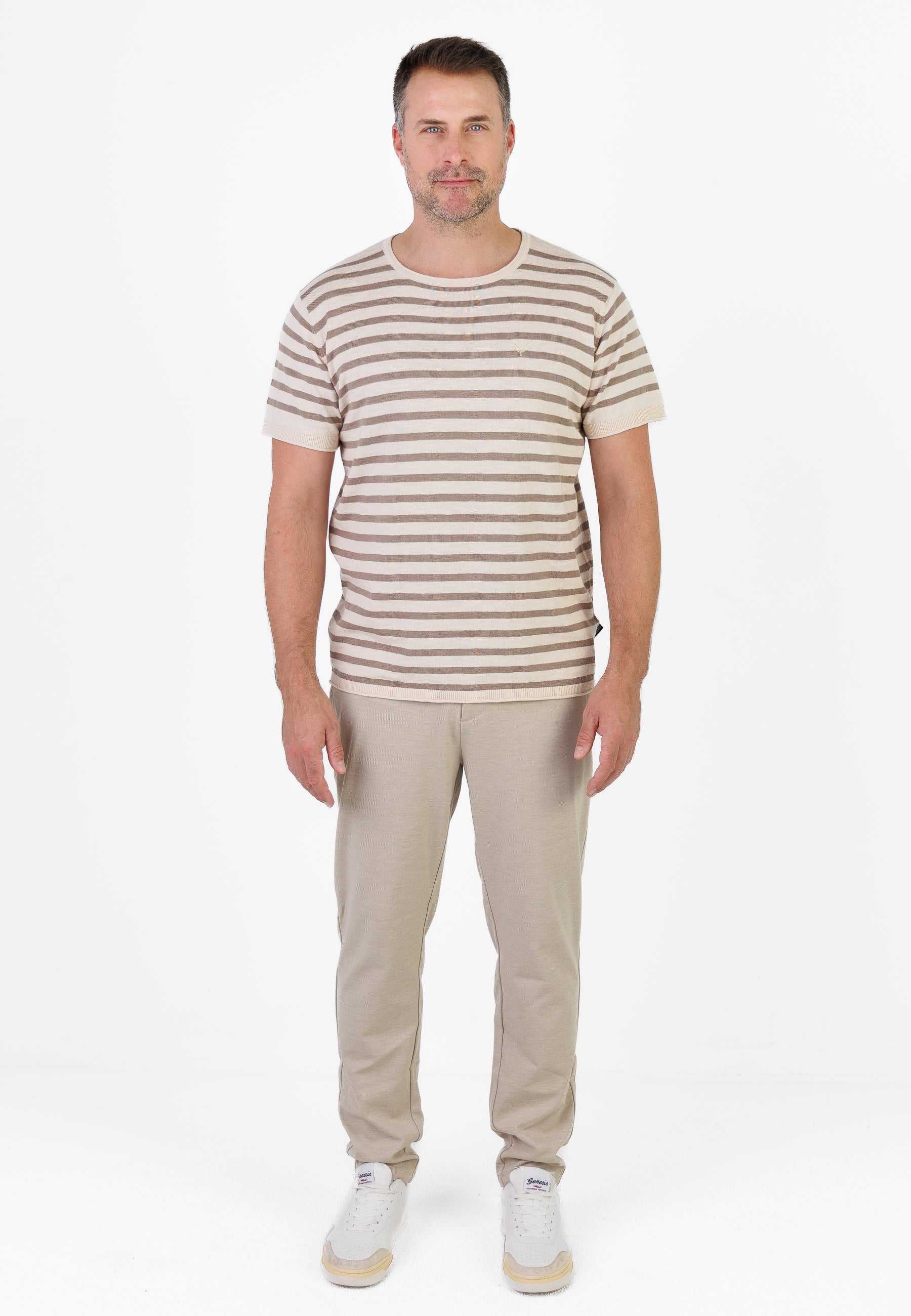 Color 298 - 0 - CU5A3079.jpg