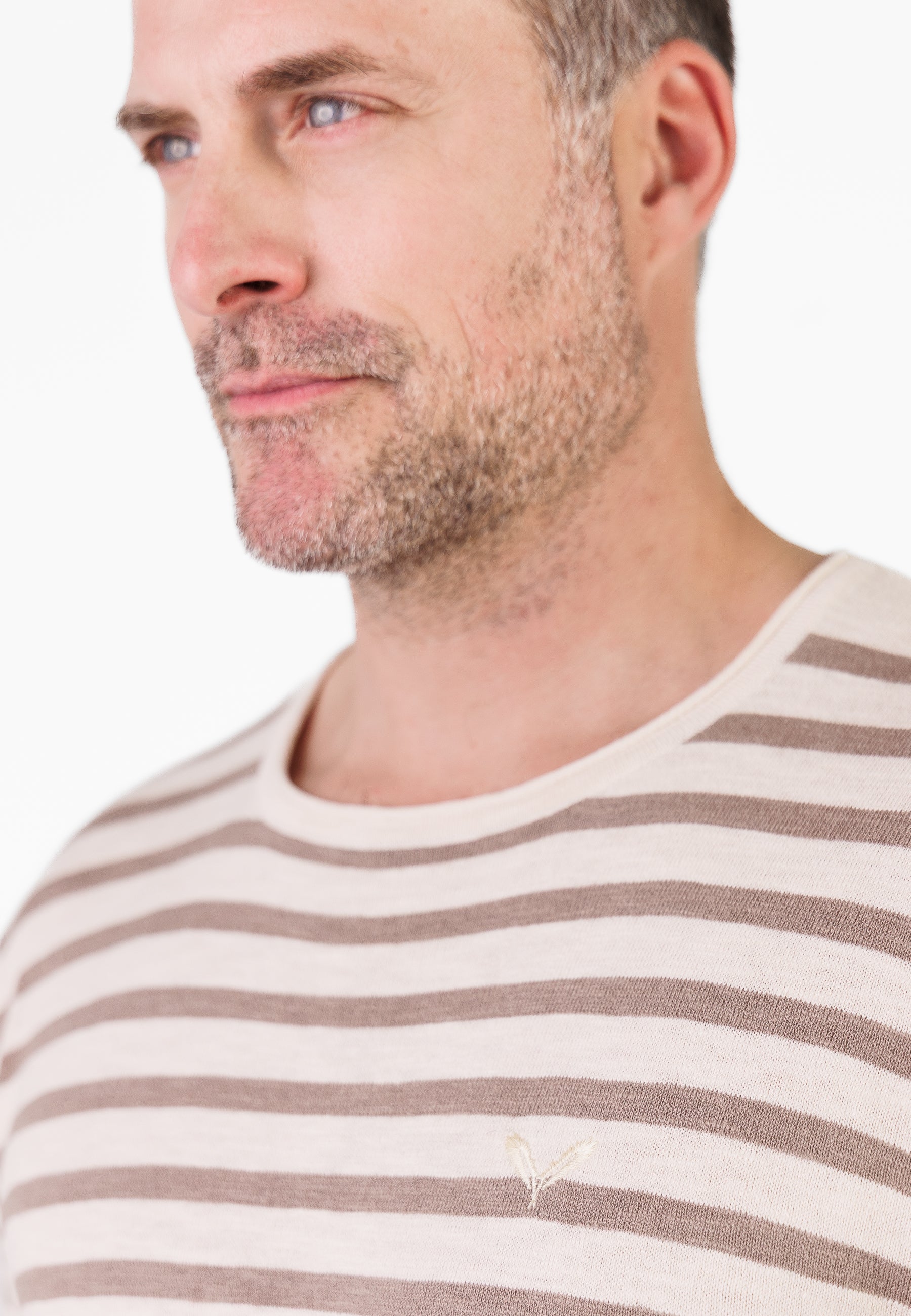 Color 298 - 0 - CU5A3085.jpg