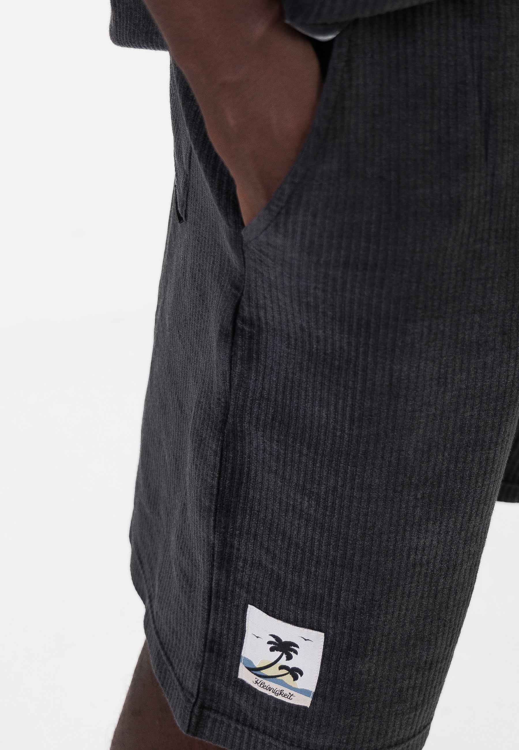 Color 382 - 0 - CU5A3241.jpg