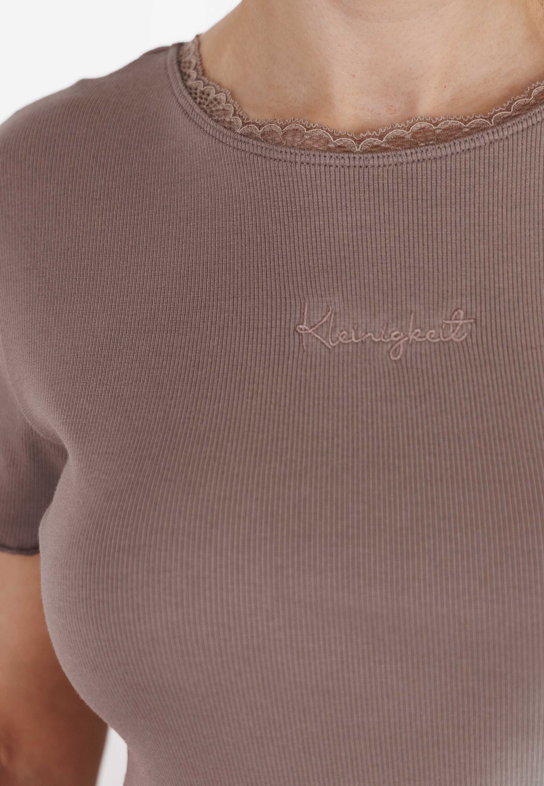 Color 303 - 0 - CU5A3472.jpg