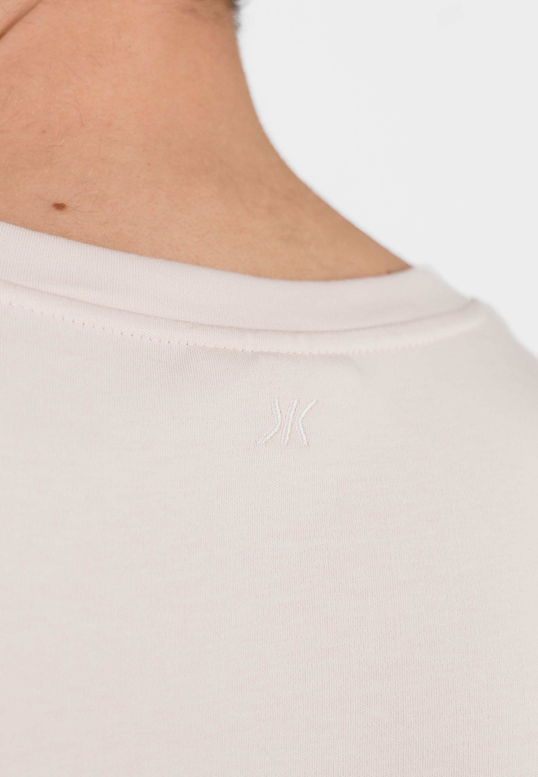 Color 302 - 0 - CU5A3498.jpg