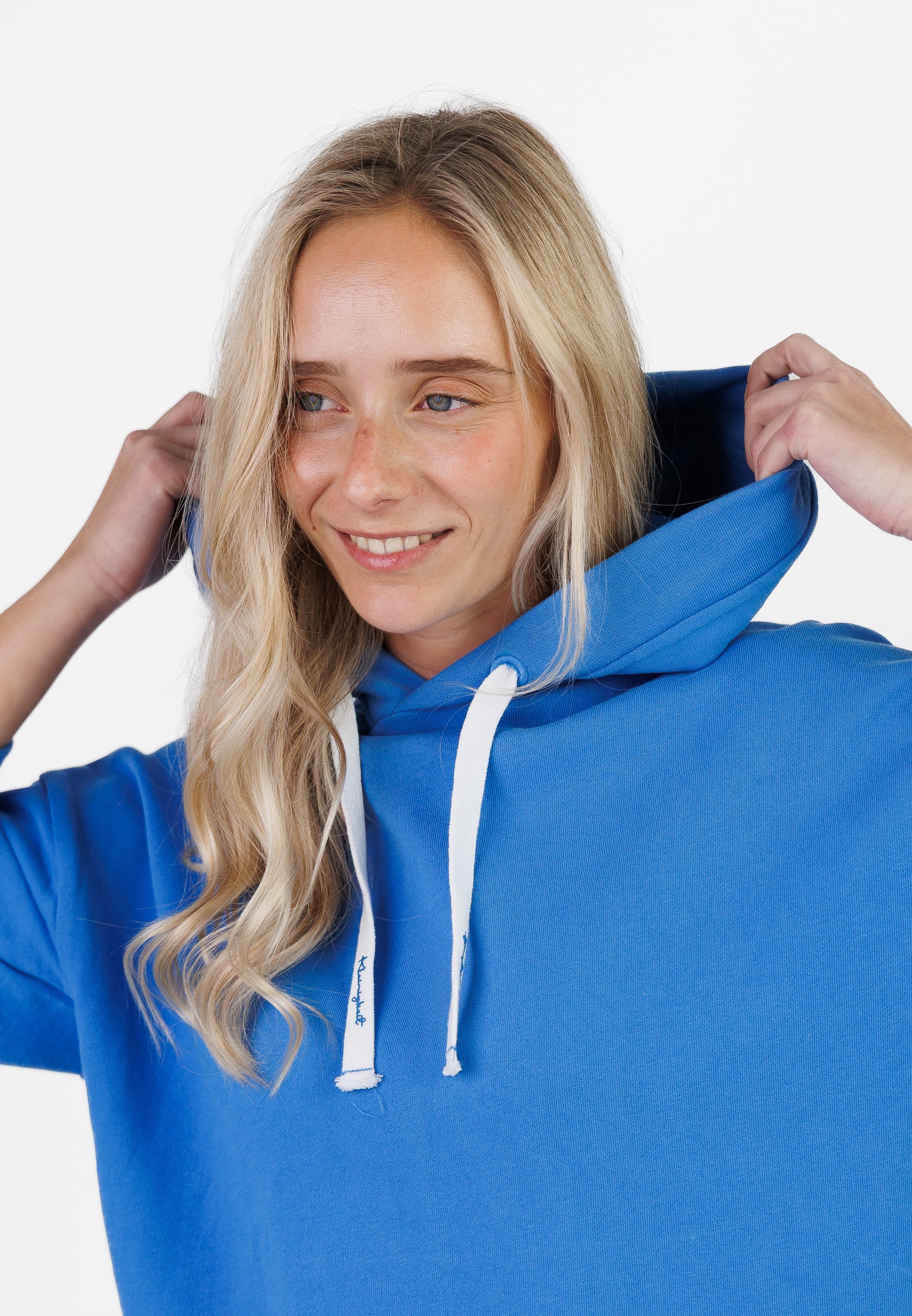 Color 323 - 0 - CU5A5131.jpg