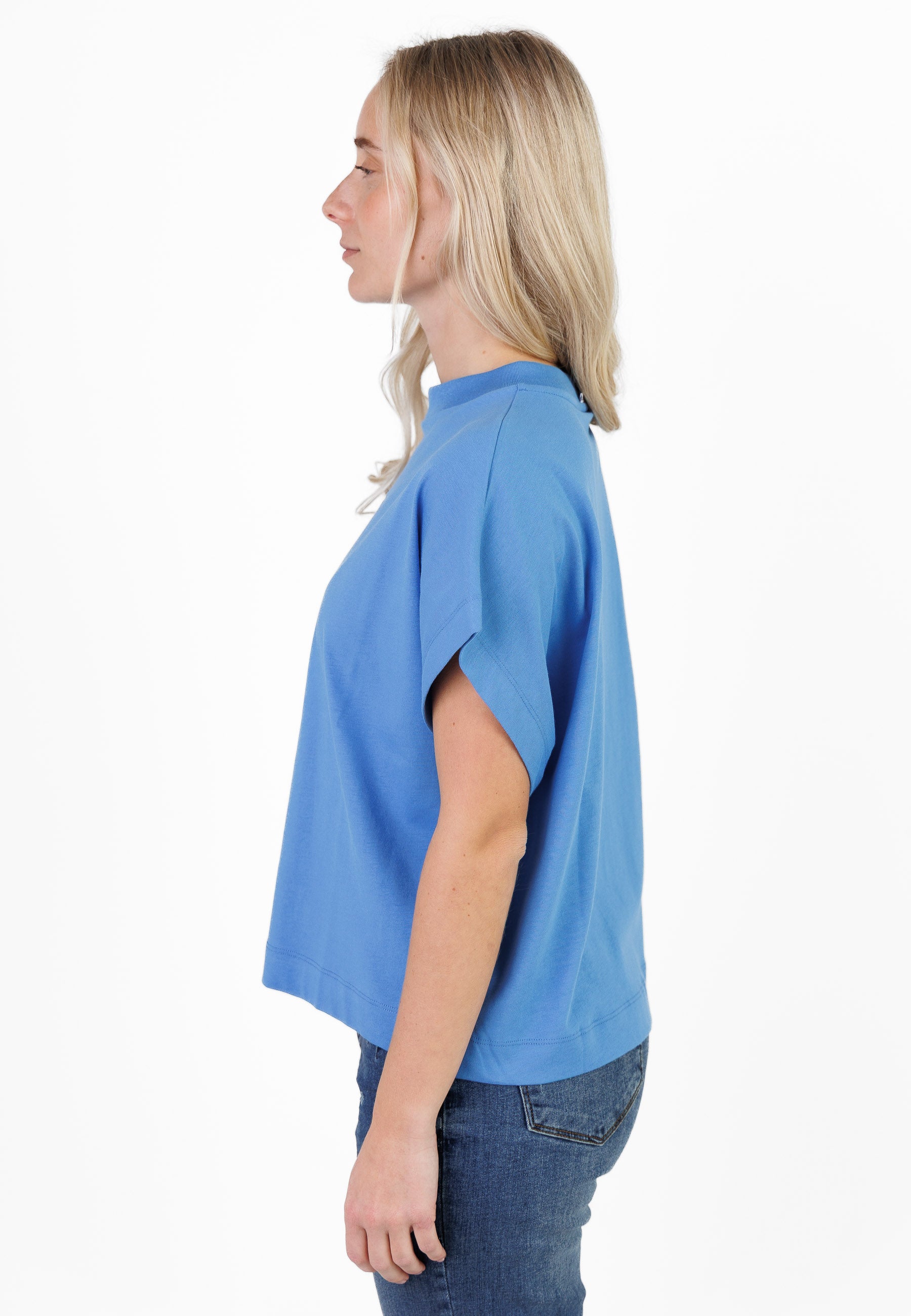 Color 323 - 0 - CU5A5289.jpg