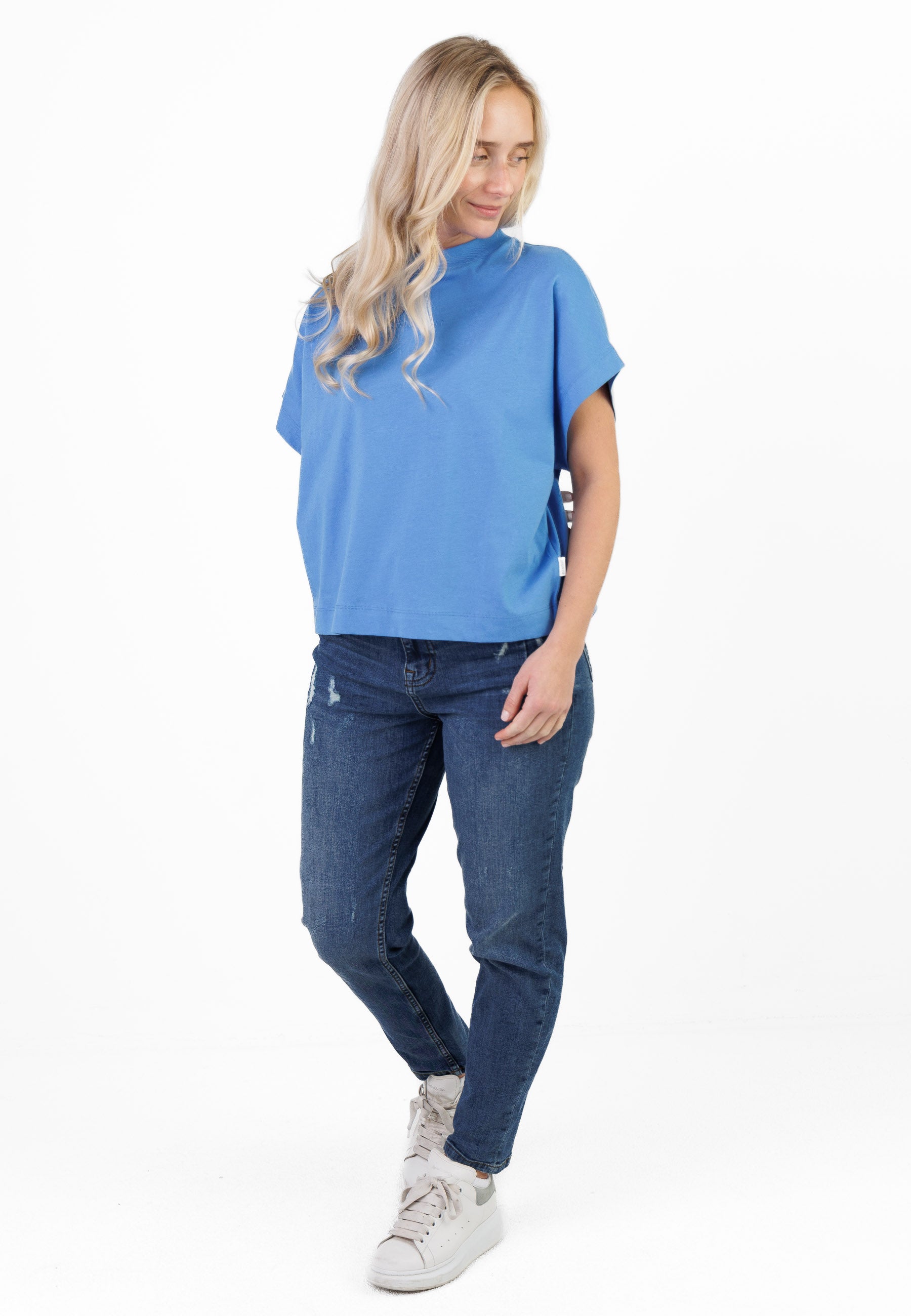 Color 323 - 0 - CU5A5297.jpg