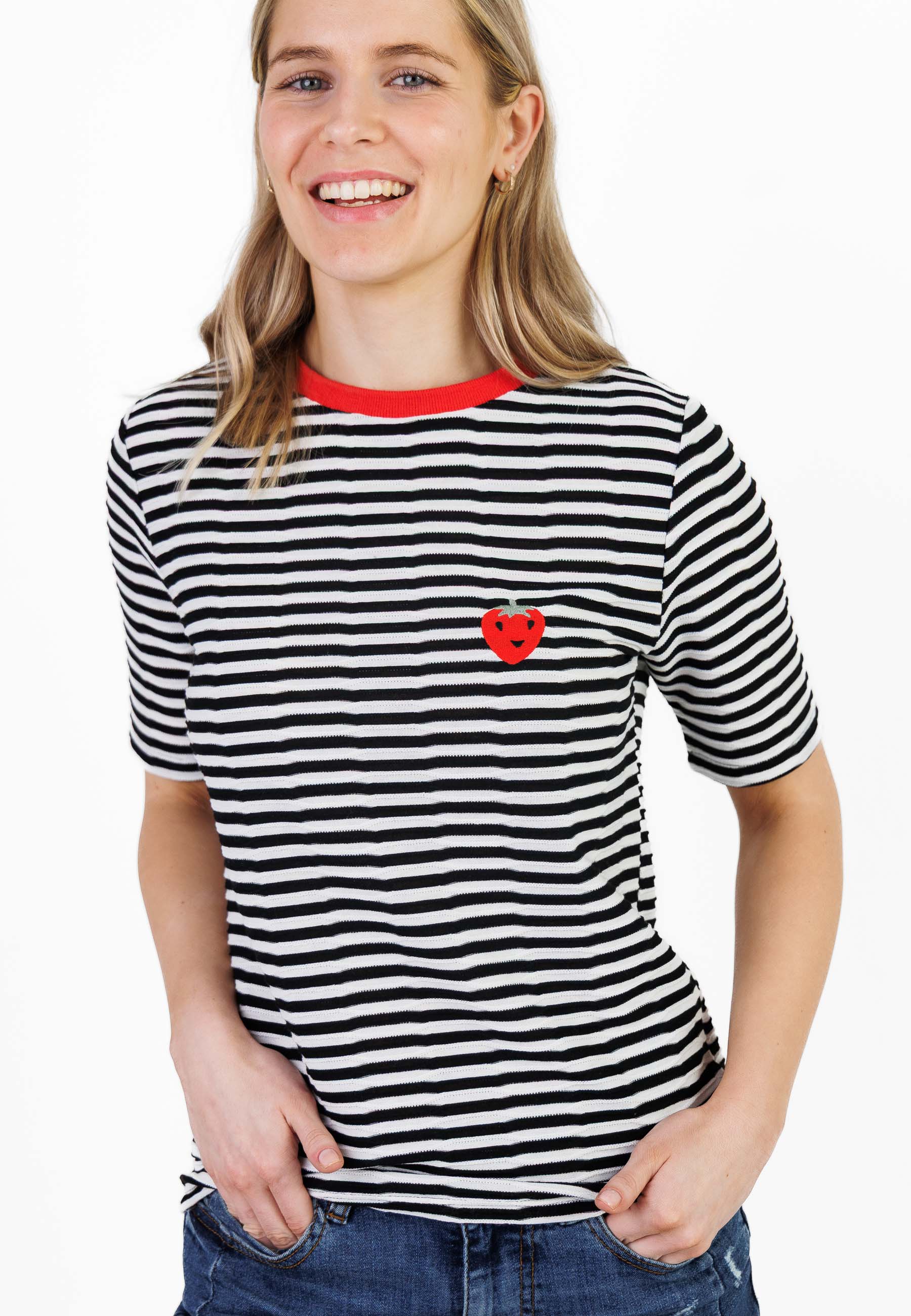 Color 183 - 0 - CU5A5387.jpg