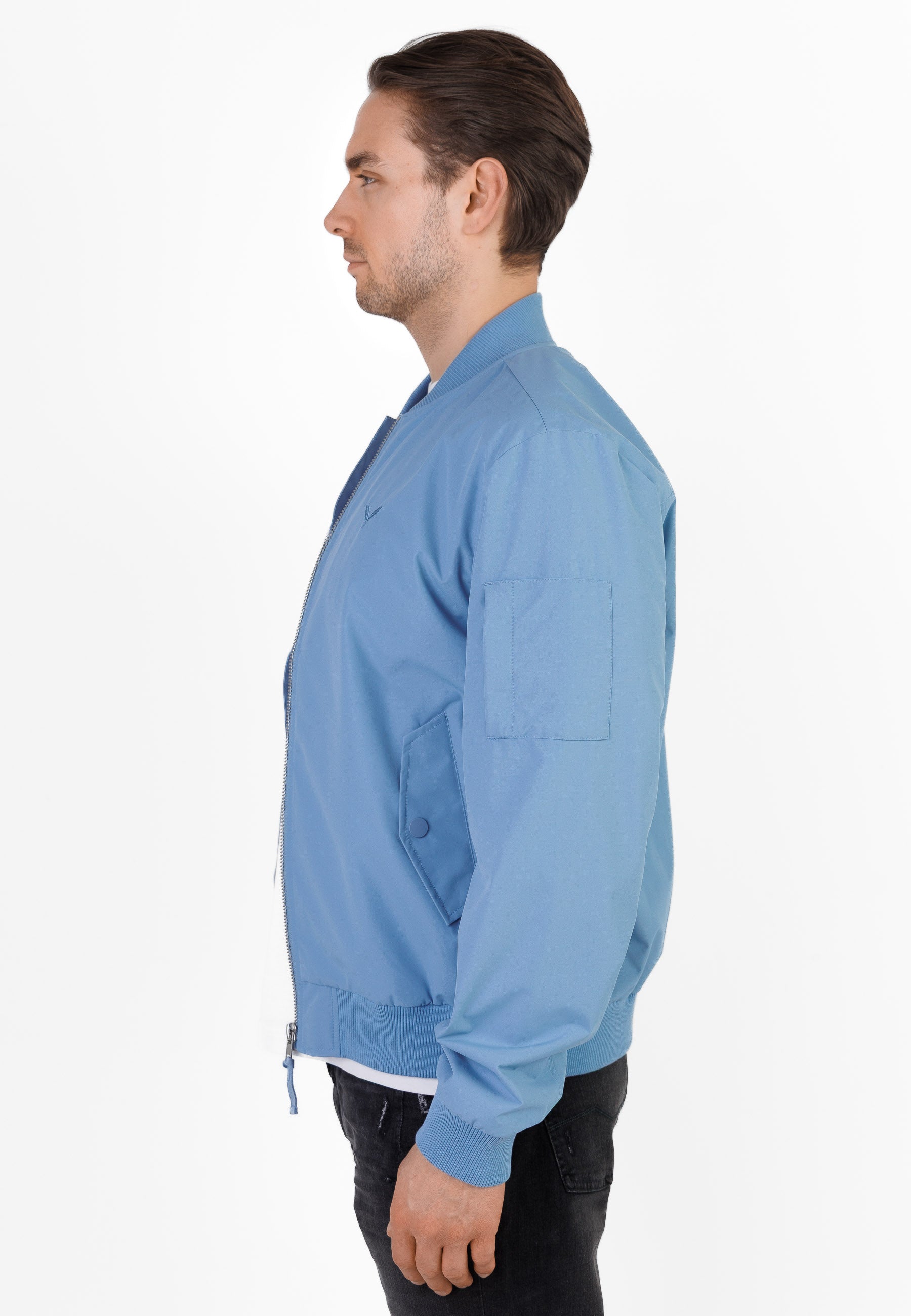 Color 325 - 0 - CU5A5513.jpg