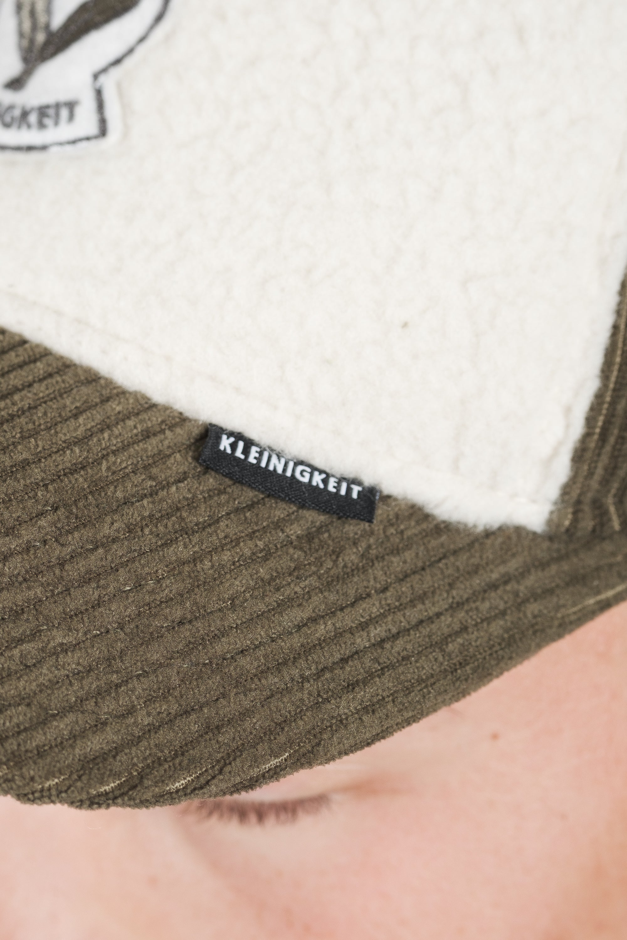 Color 042 - 0 - DSCF0102.jpg