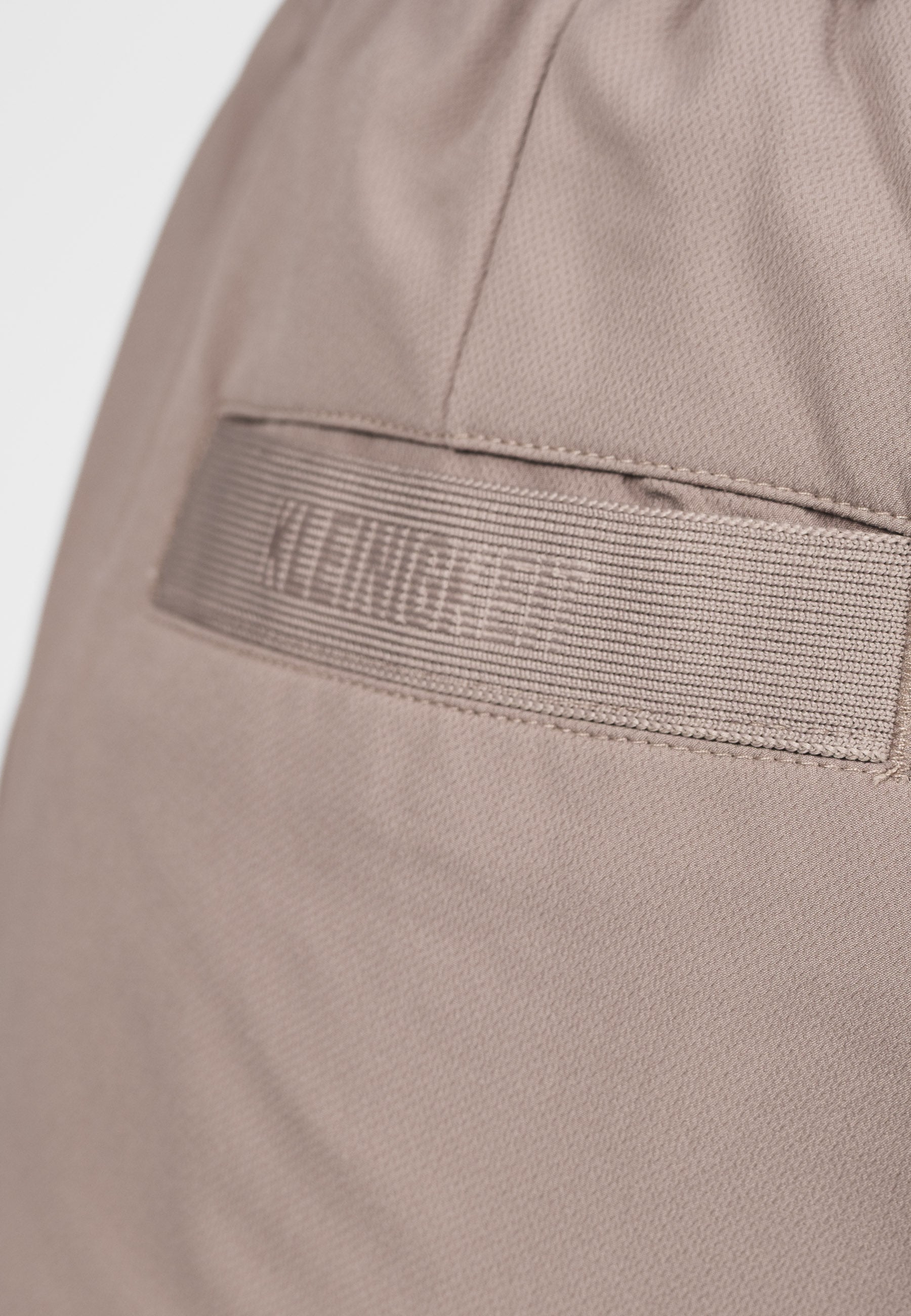 Color 303 - 0 - DSCF2052.jpg