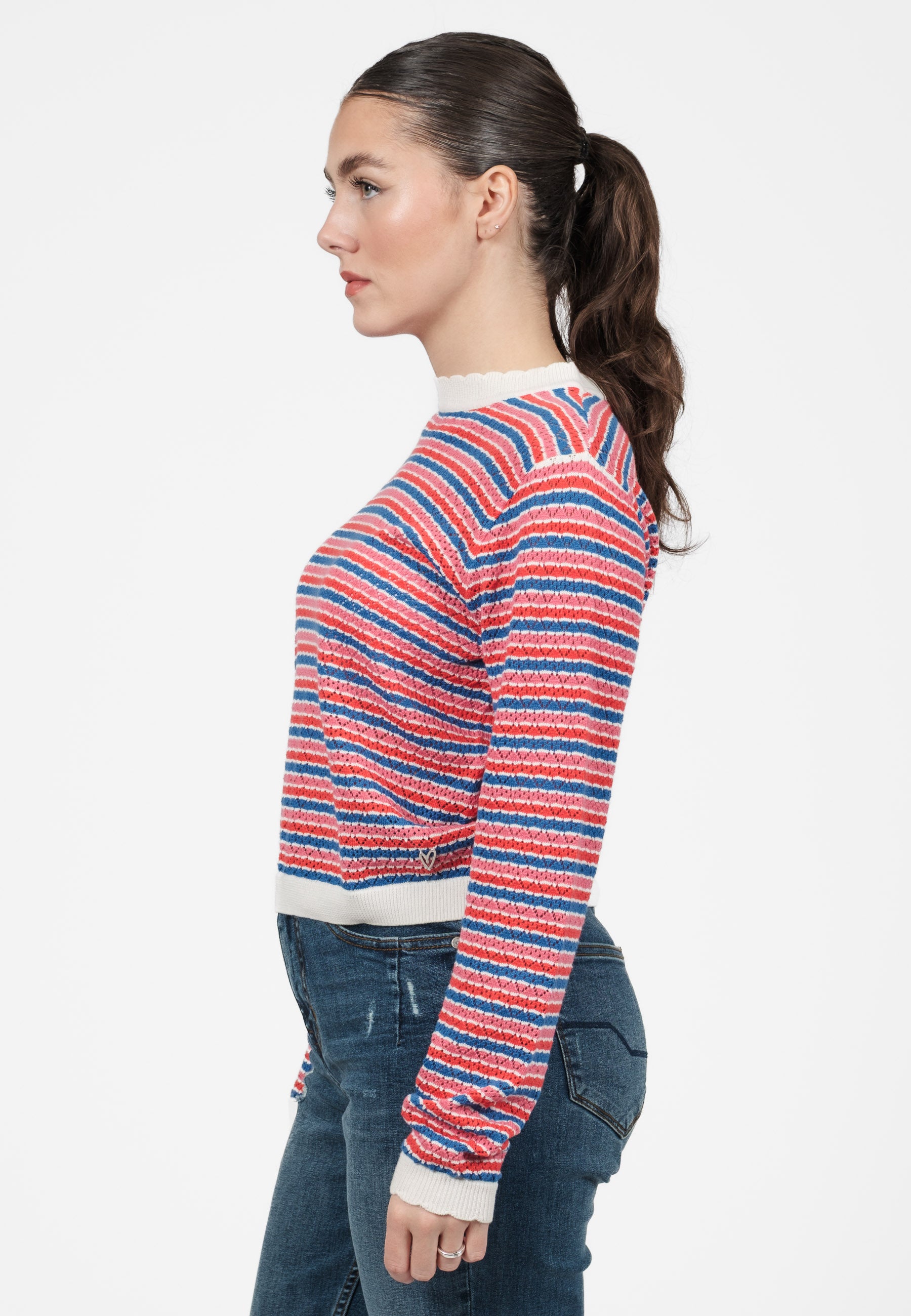 Color 195 - 0 - CU5A2774.jpg