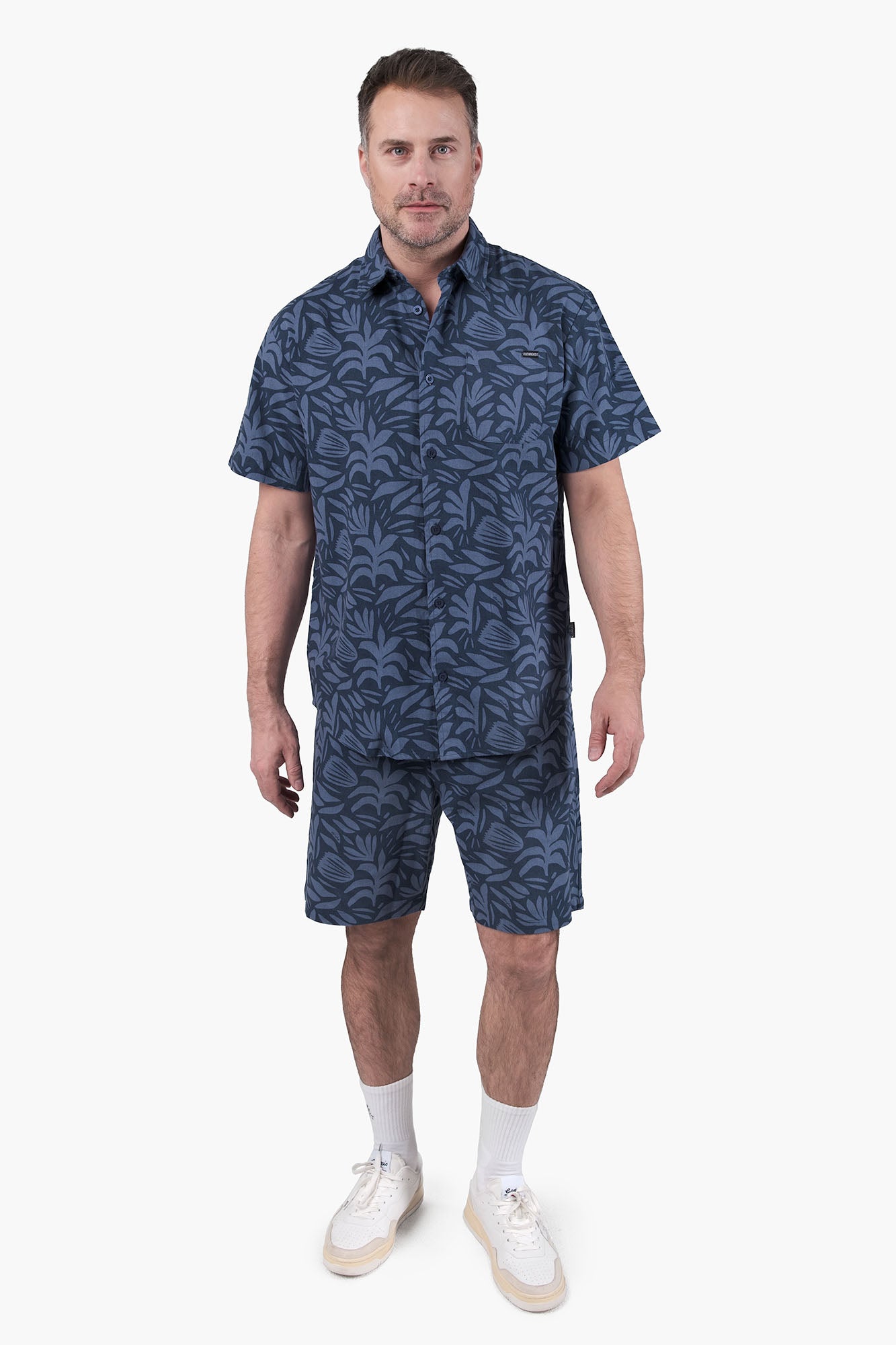 Color 946 - 0 - DSCF3537-Bearbeitet.jpg