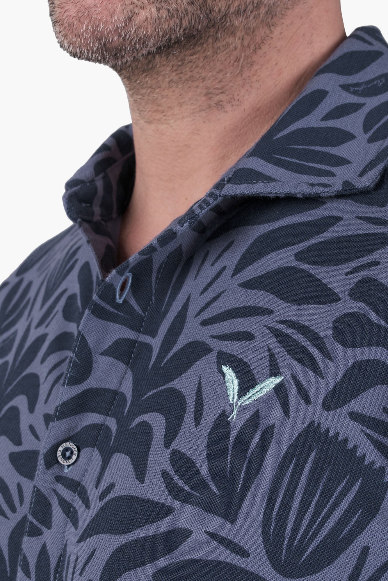 Color 946 - 0 - DSCF3901-Bearbeitet.jpg