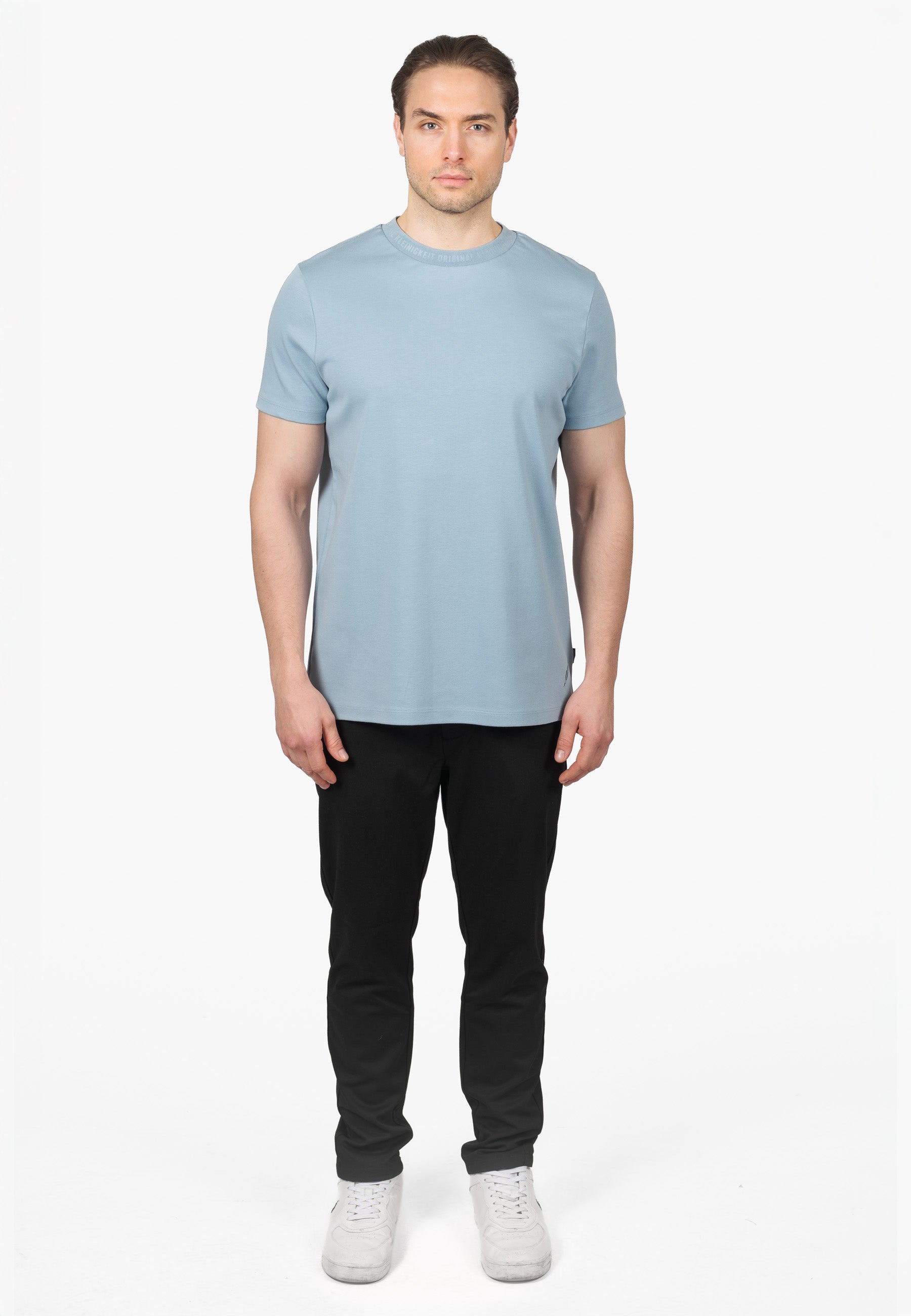 Color 325 - 0 - DSCF6229-Bearbeitet.jpg