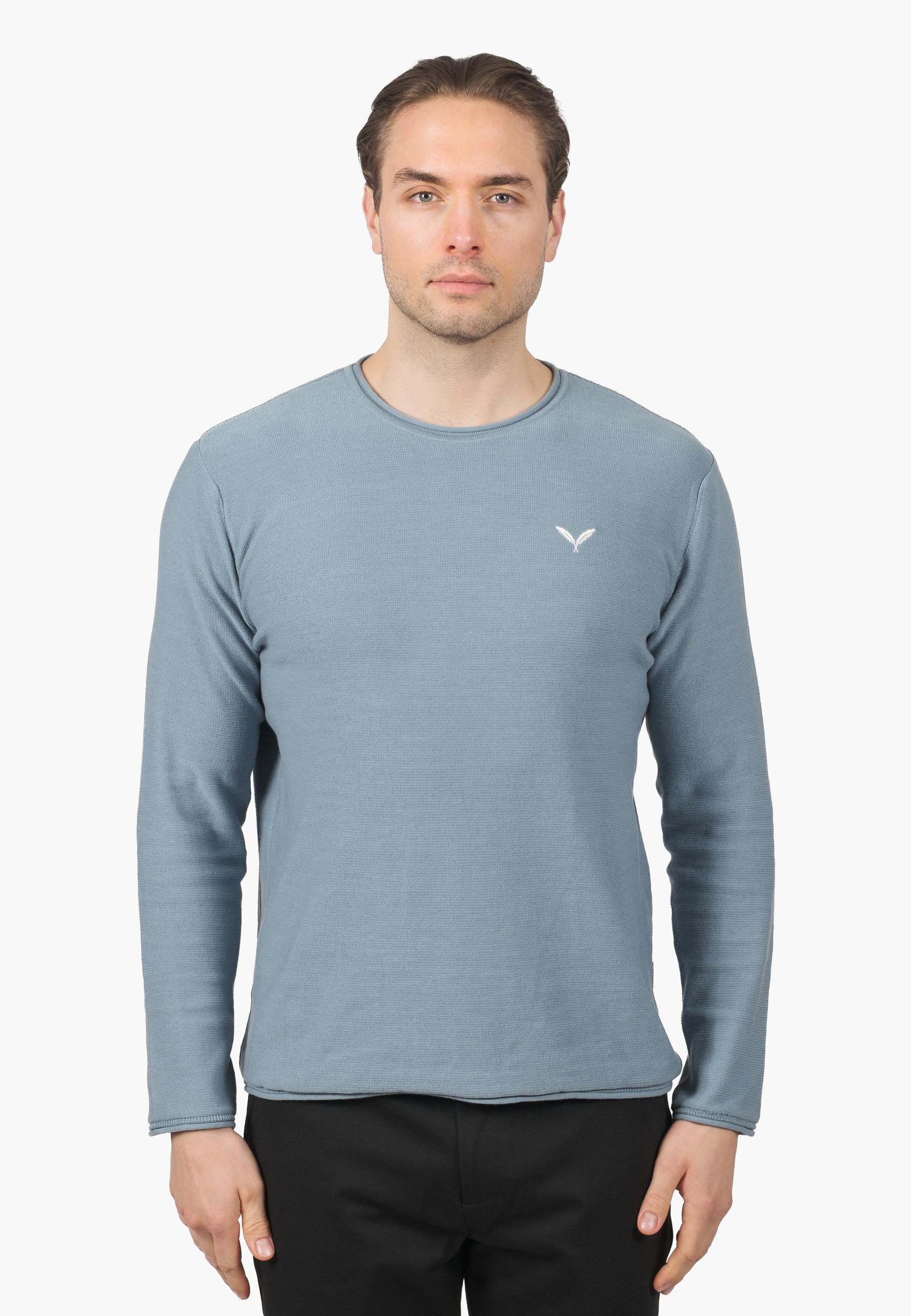 Color 325 - 0 - CU5A2846_63020_breezeblue.jpg