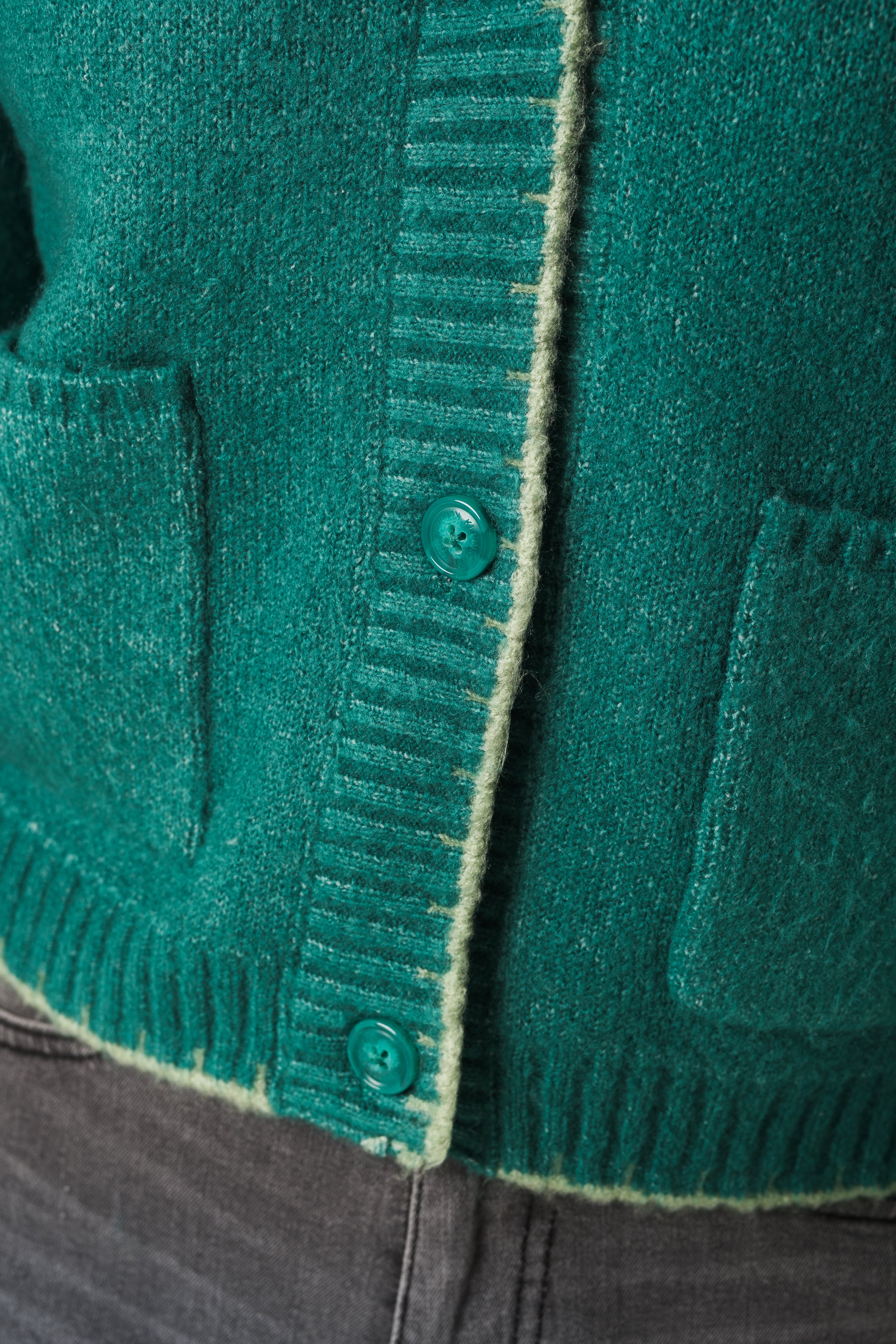 Color 041 - 0 - DSCF7731.jpg