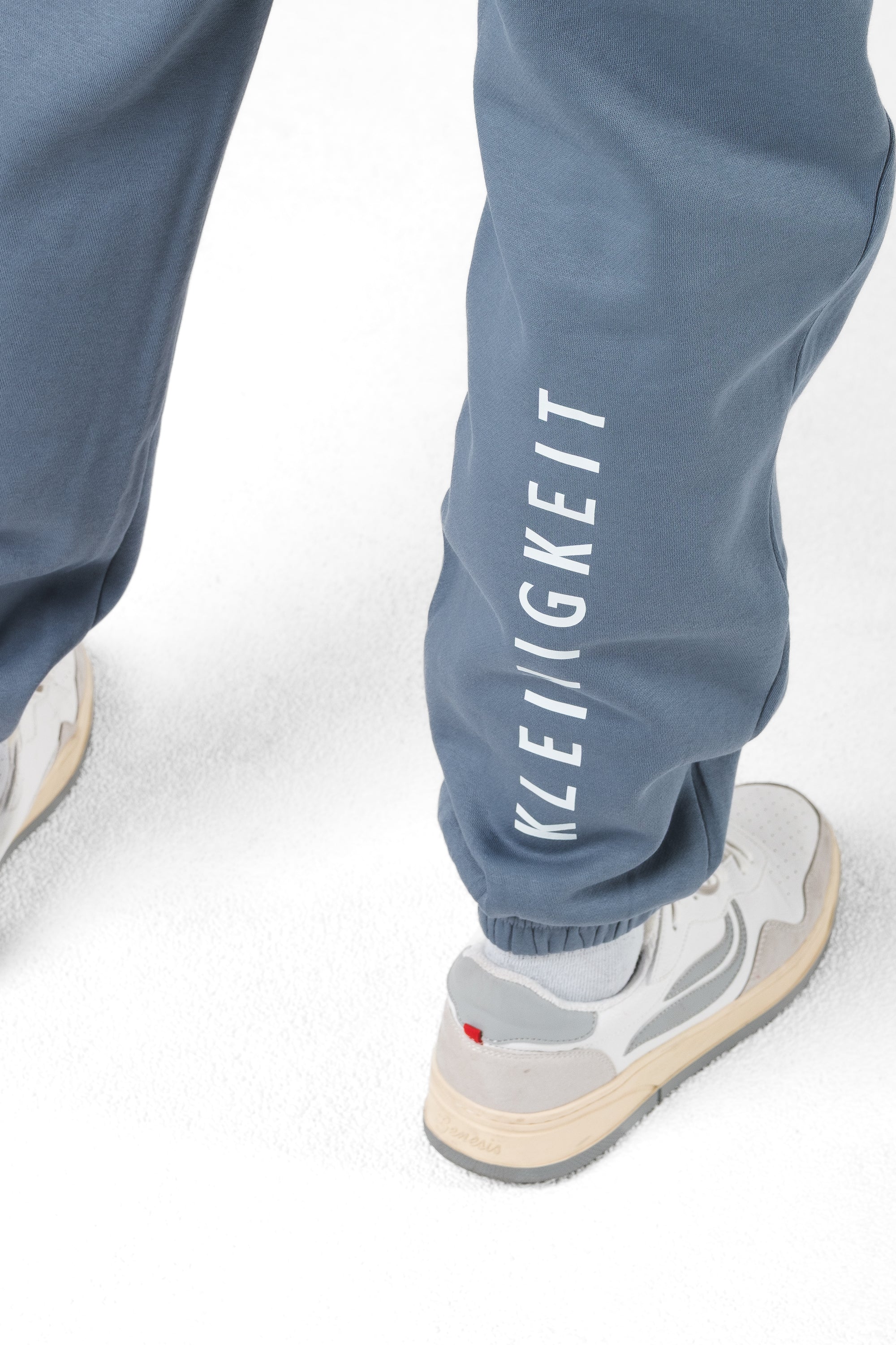 Color 967 - 0 - DSCF7792.jpg