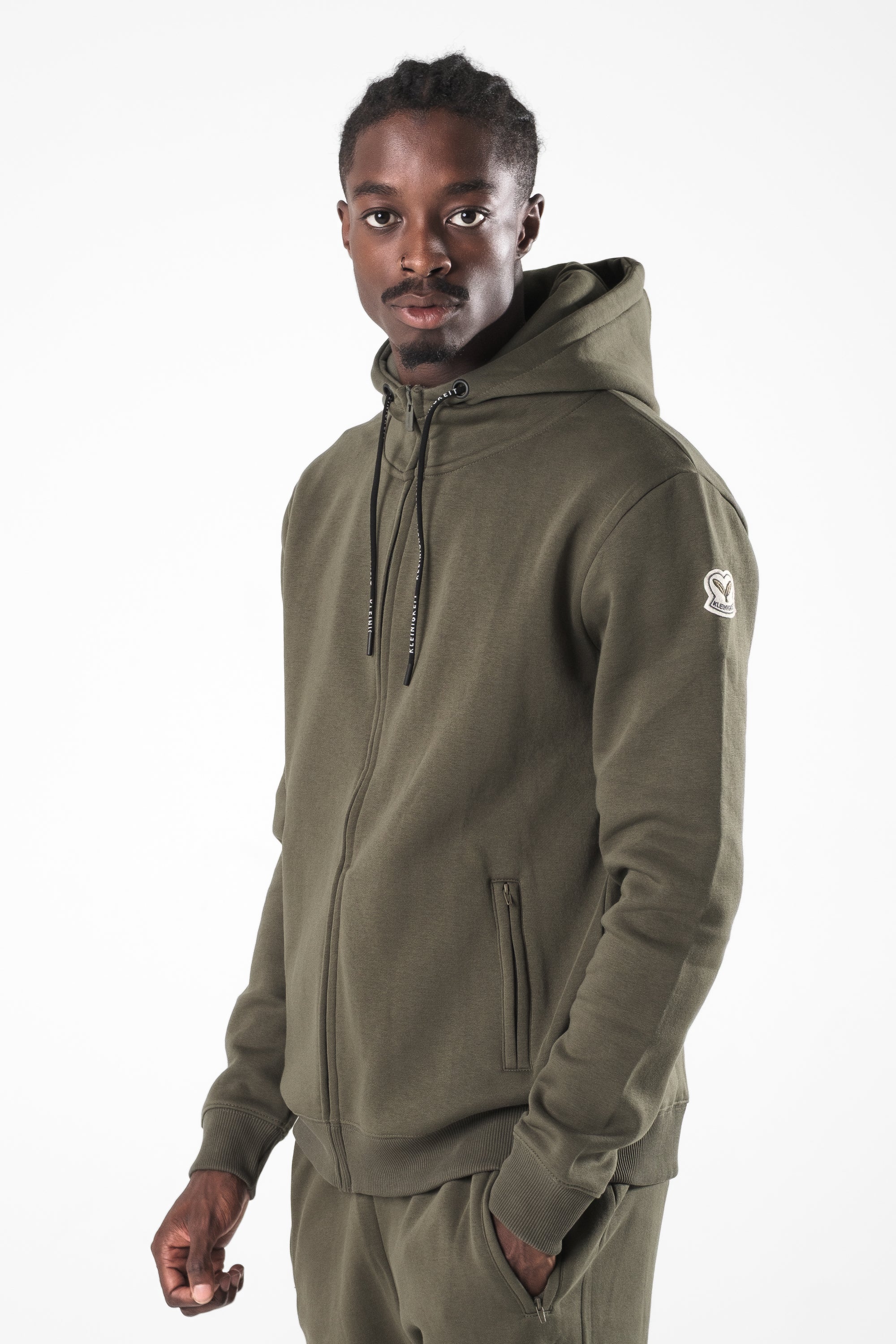 Color 042 - 0 - DSCF7929.jpg