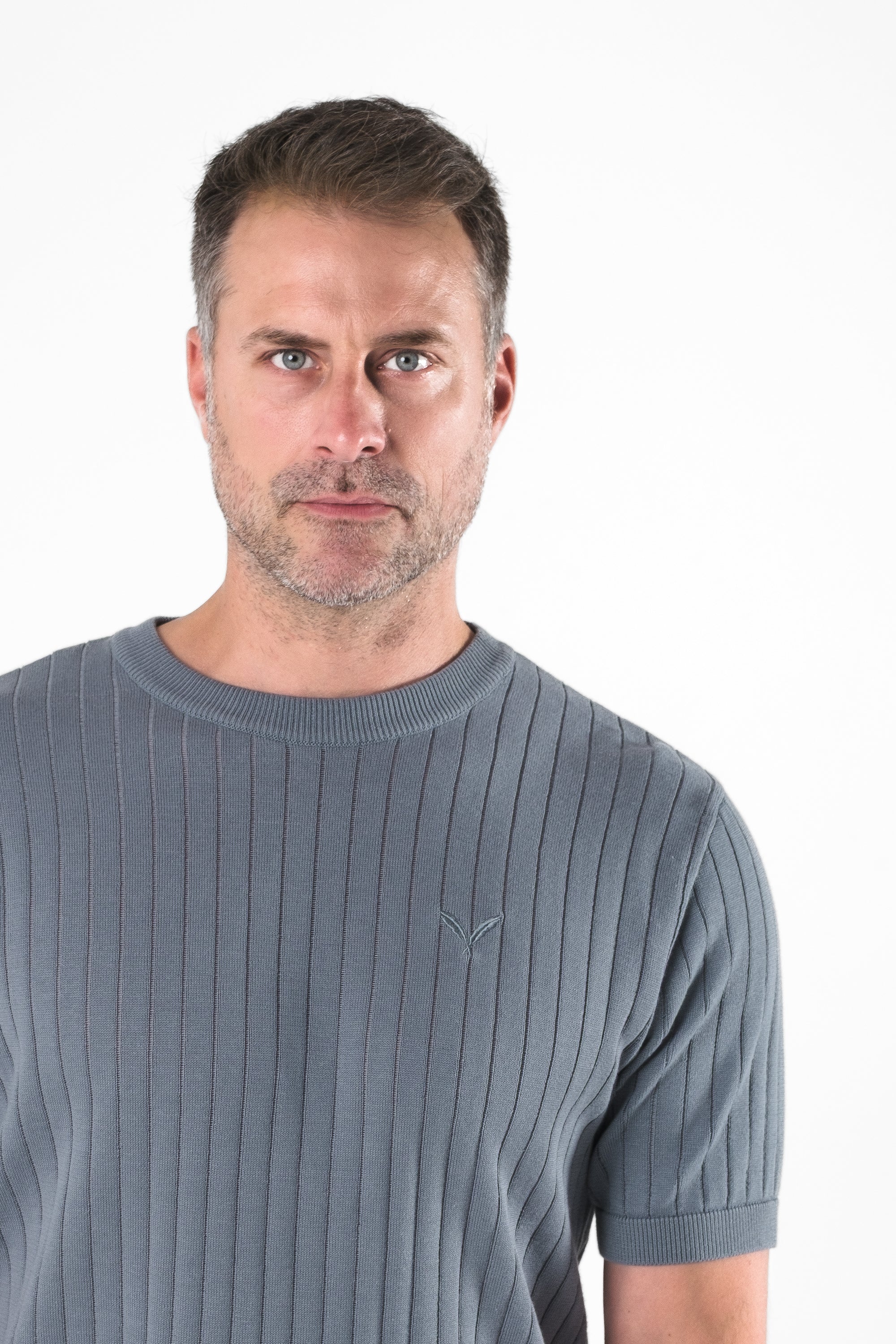 Color 967 - 0 - DSCF8157.jpg