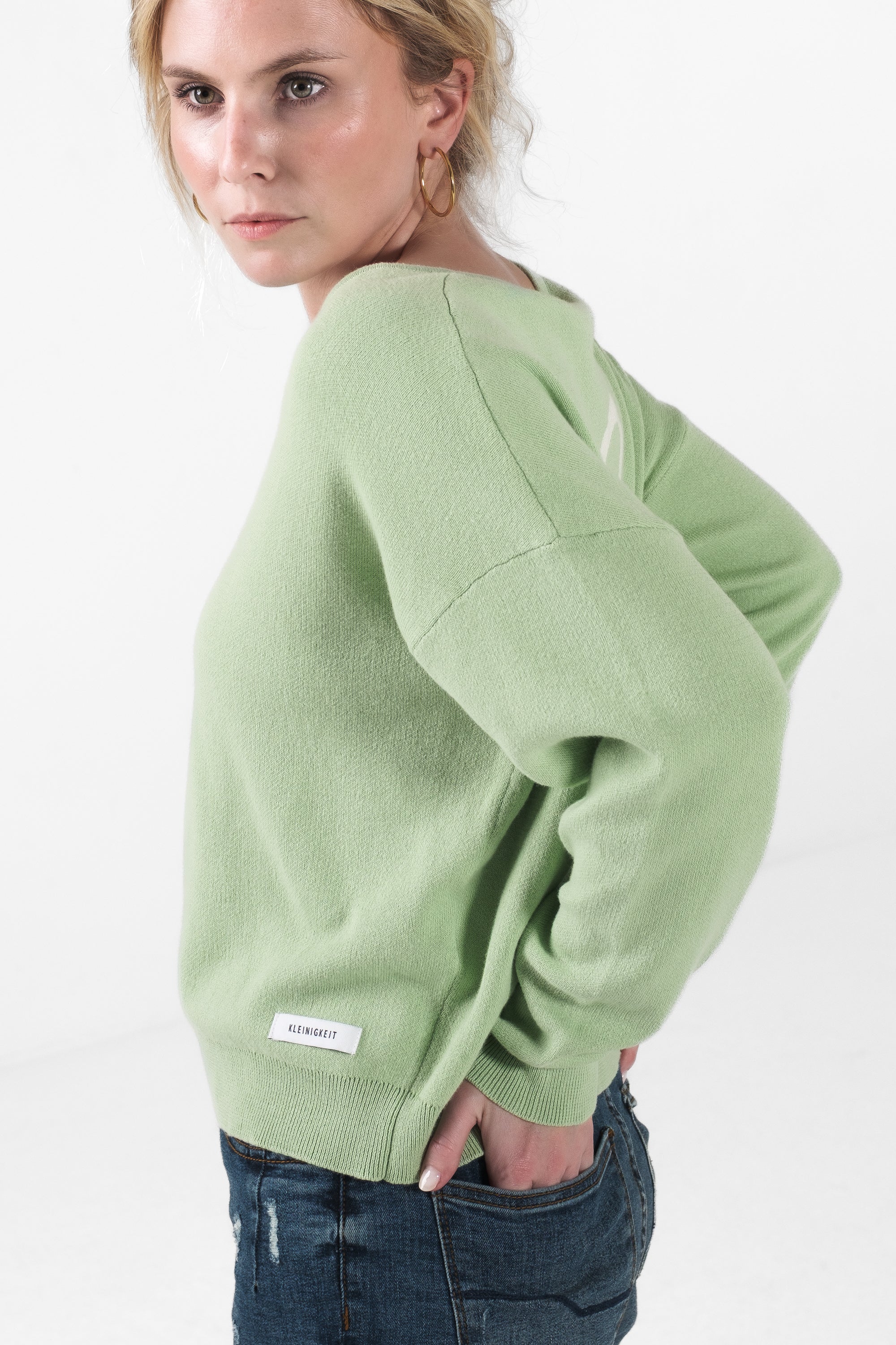 Color 635 - 0 - DSCF9566.jpg