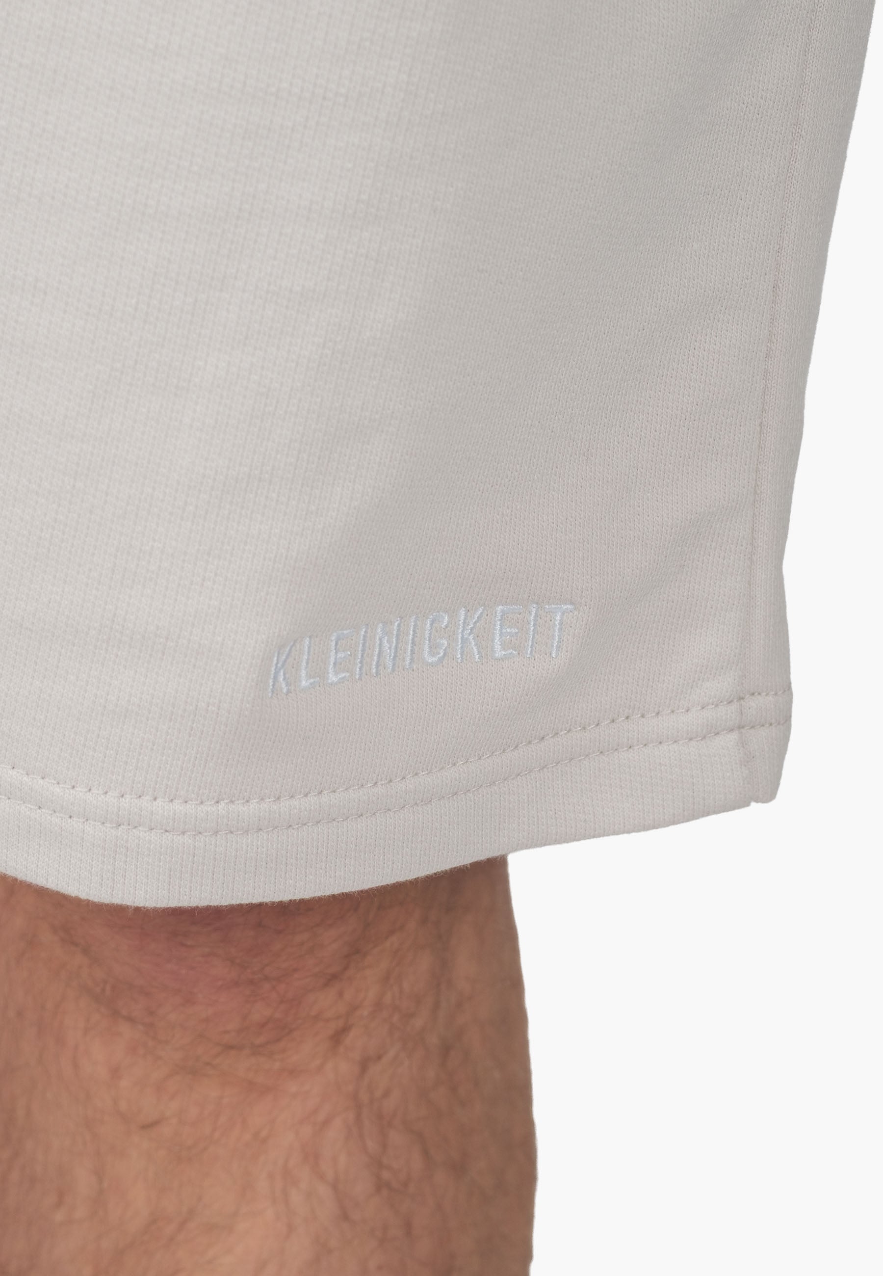Color 304 - 0 - STICK- MICKI-SHORTPANT-BOIS-salt-grey-04.jpg