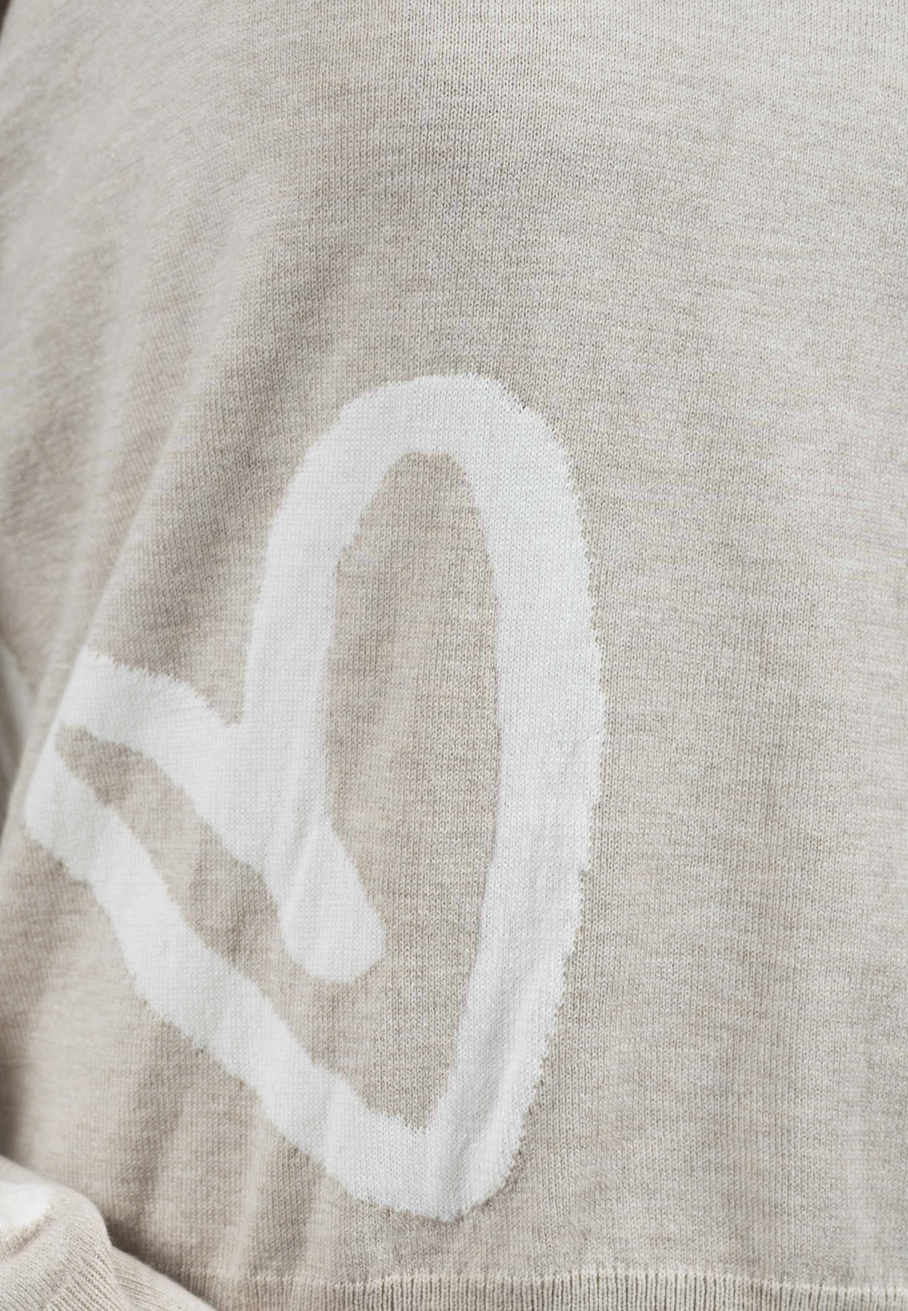 Color 302 - 0 - STRICKY-LEANDROS-frappe-05.jpg