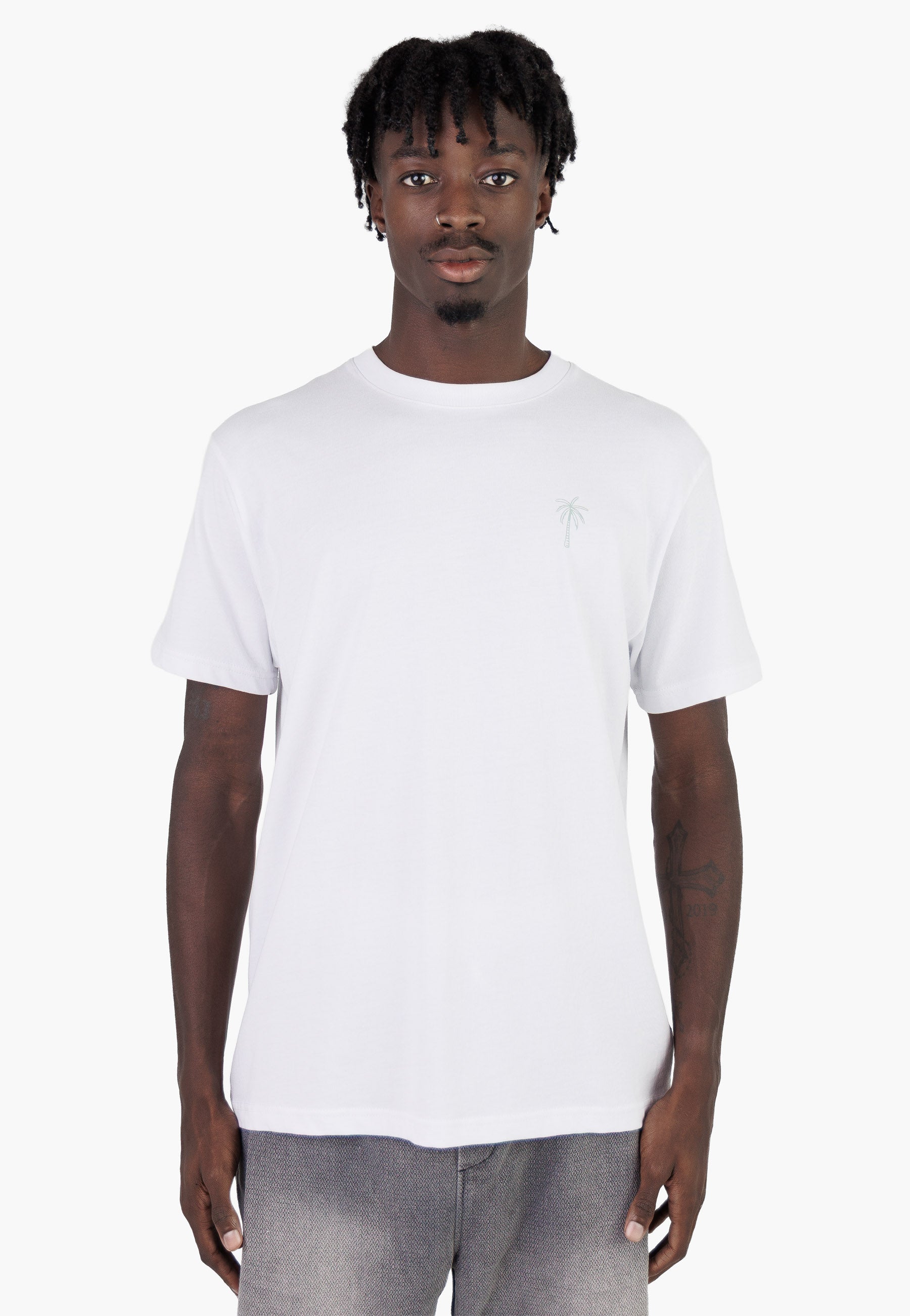 Color 010 - 0 - cover_CU5A5602-Bearbeitet.jpg