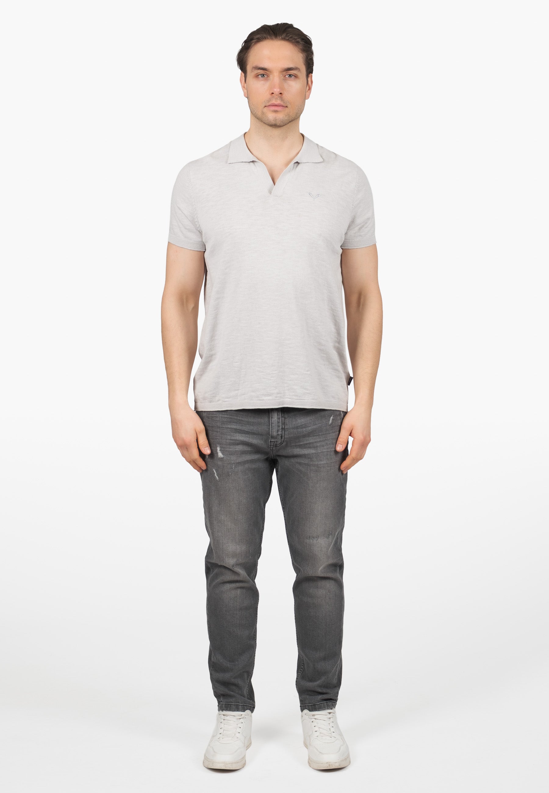 Color 304 - 0 - strick-17-polo-salt-grey-01.jpg